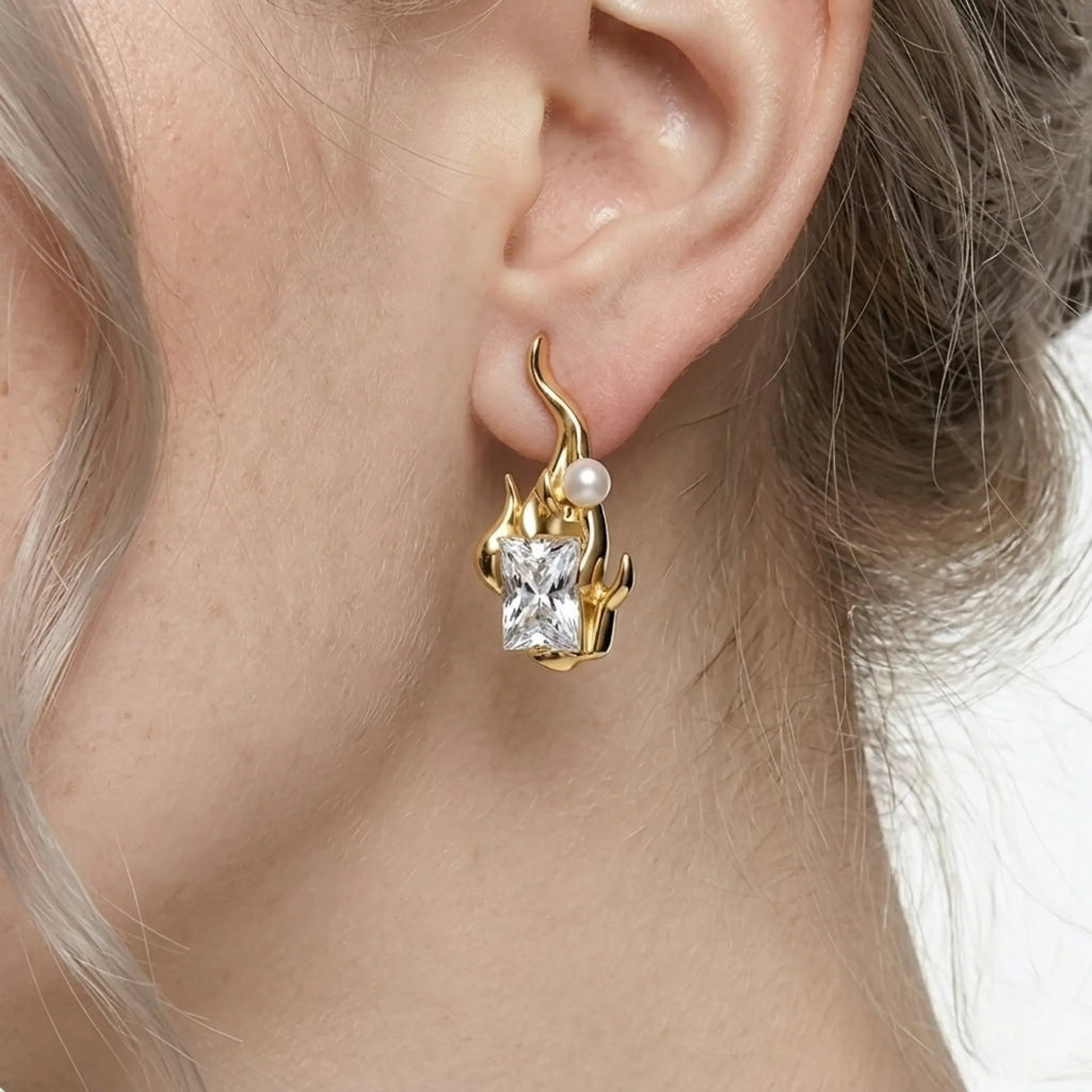 BEHI NIKOLA EARRINGS