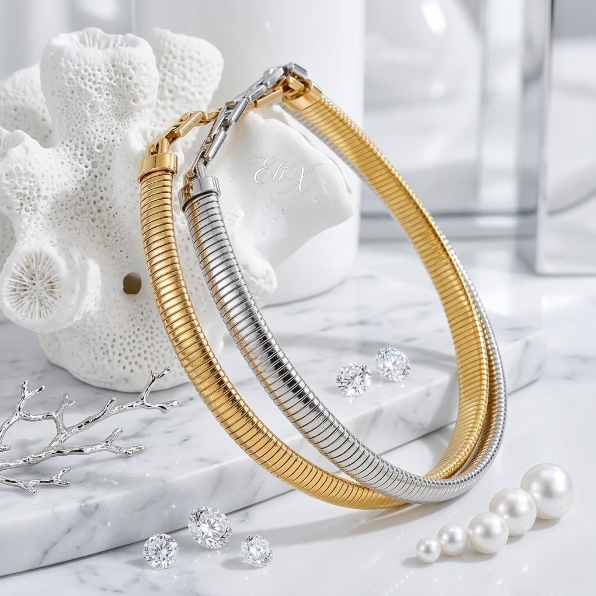 BEHI ALMOND CHOKER