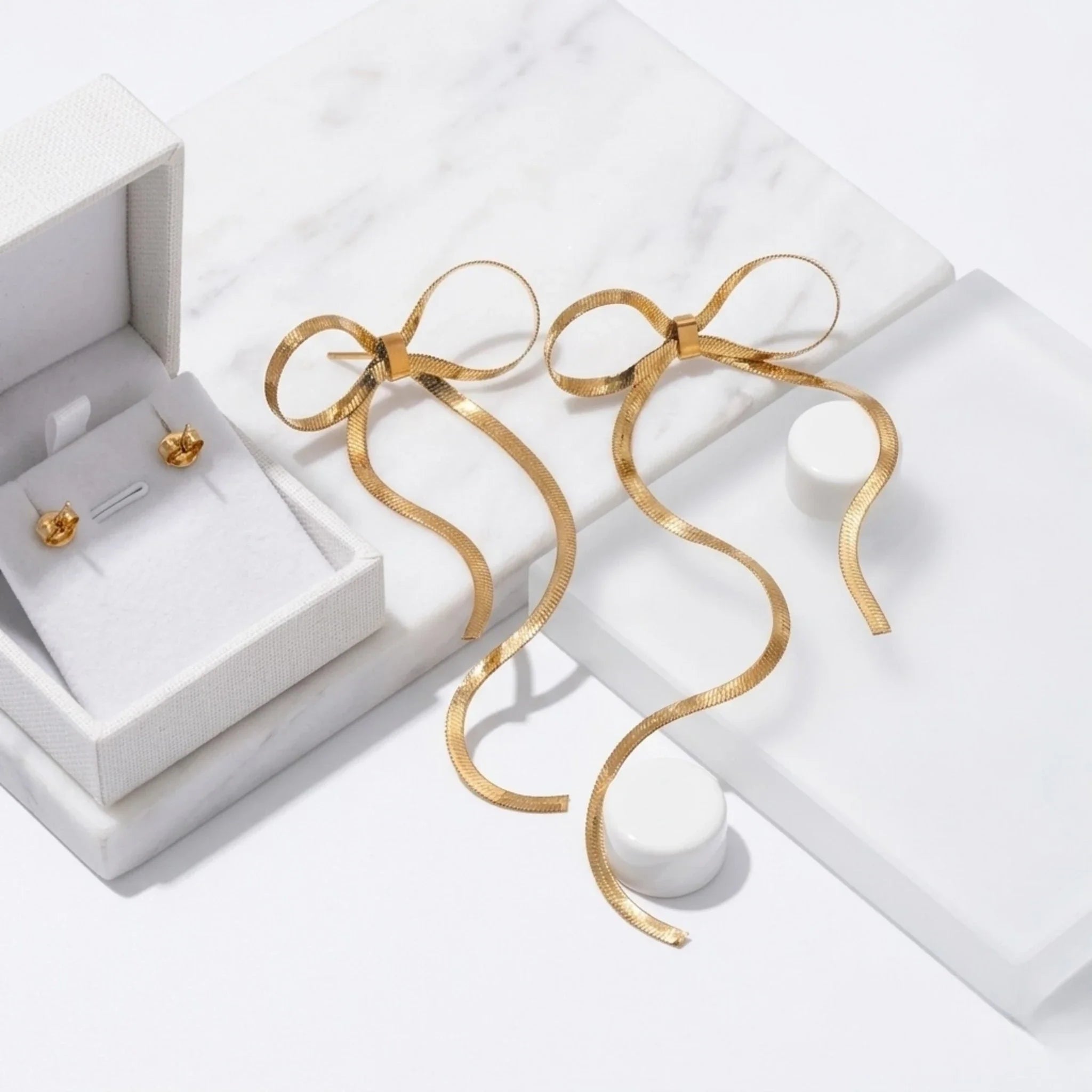 BEHI LINA EARRINGS