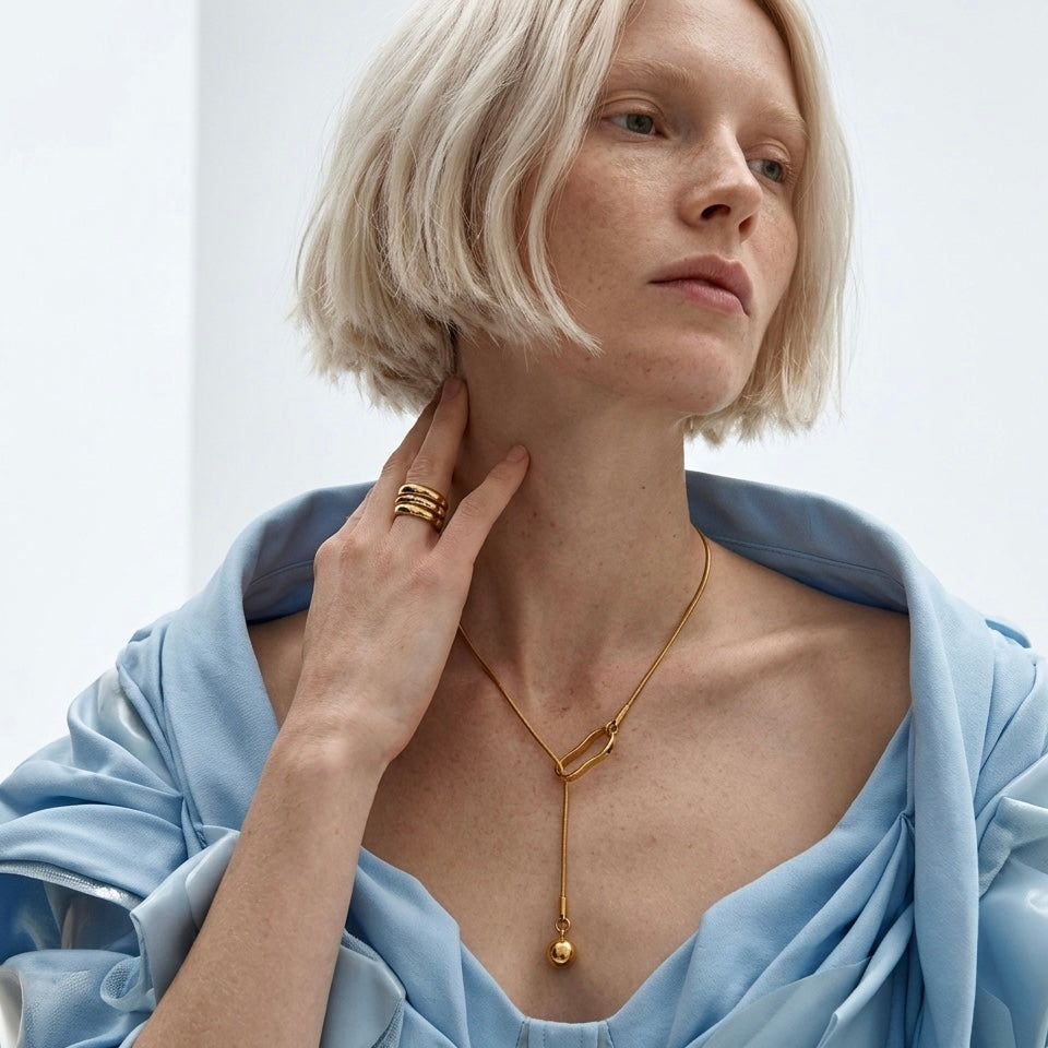 BEHI TEMWOO NECKLACE