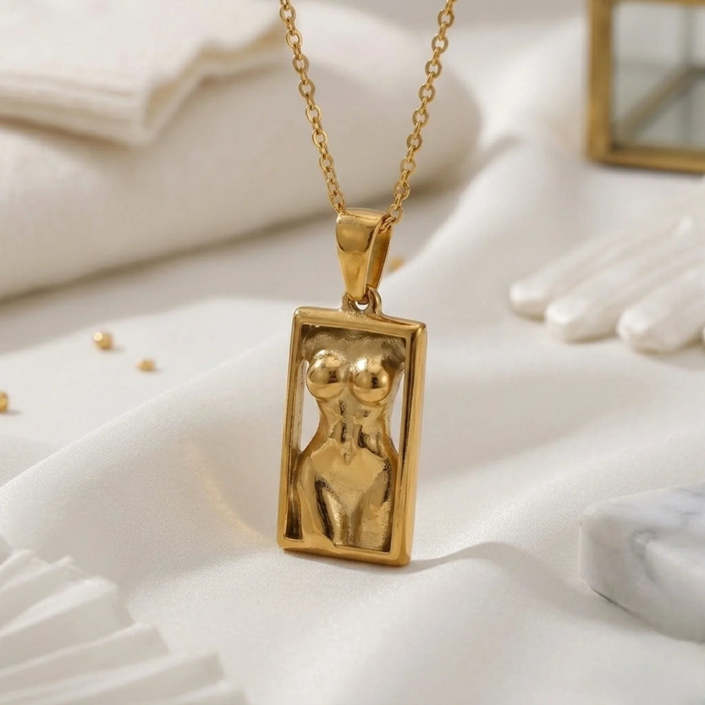 BEHI ROMANESQUE NECKLACE