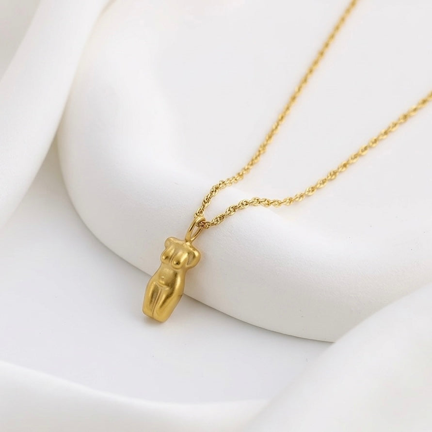 BEHI MANNEQUIN NECKLACE