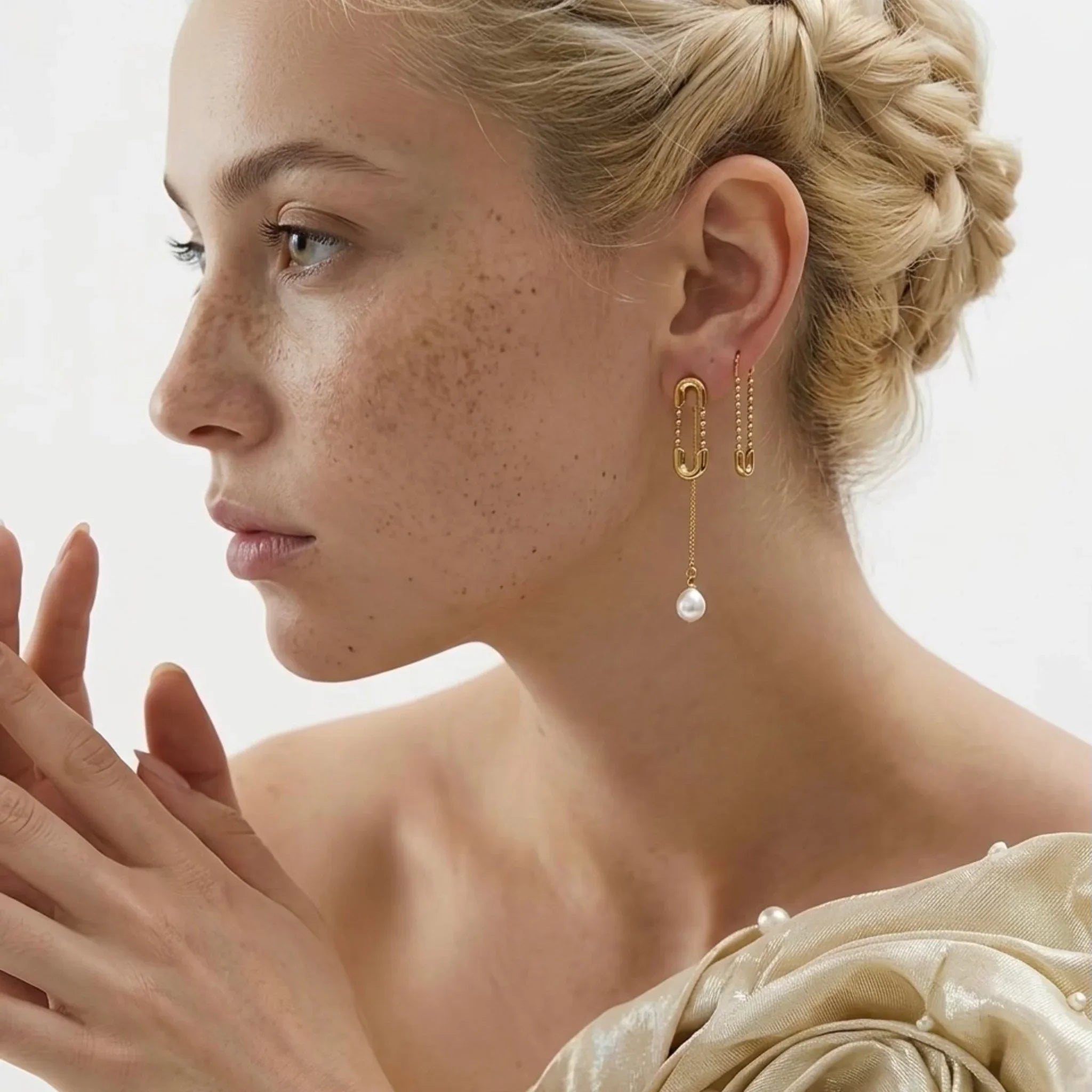 BEHI TAMIRIS EARRINGS
