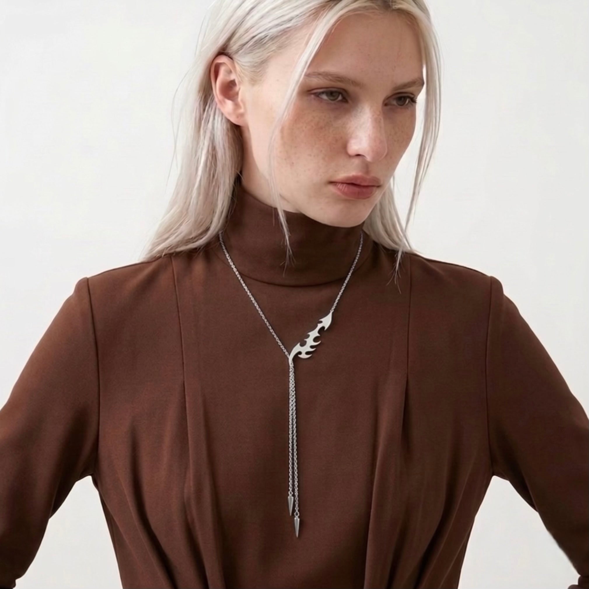 BEHI TORIA NECKLACE