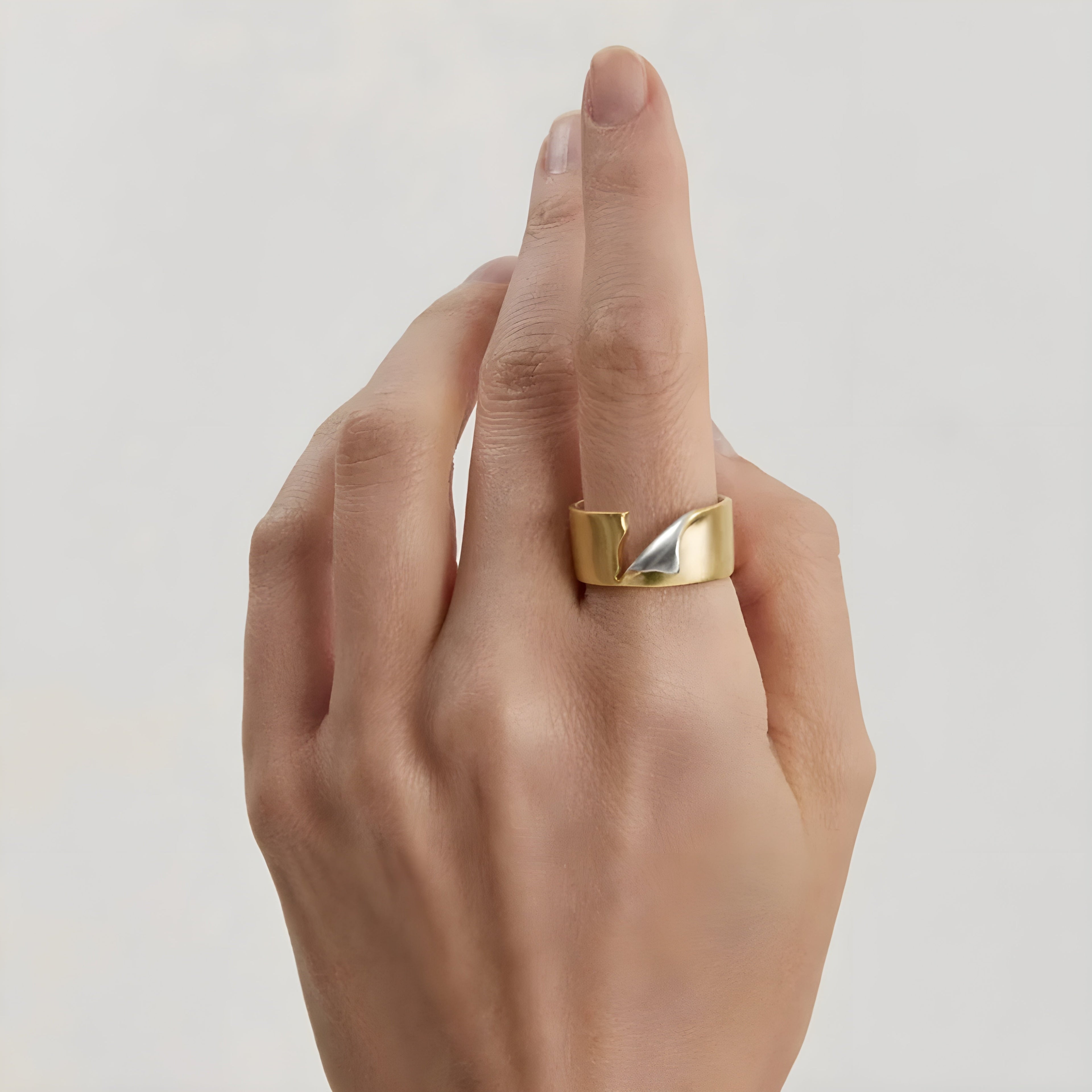 BEHI CHARLOTTE RING
