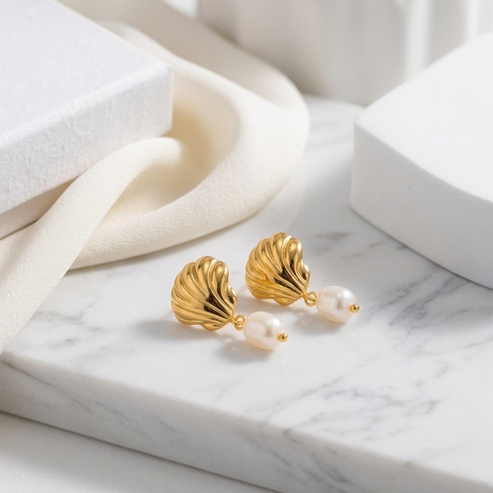 BEHI SHAPA EARRINGS