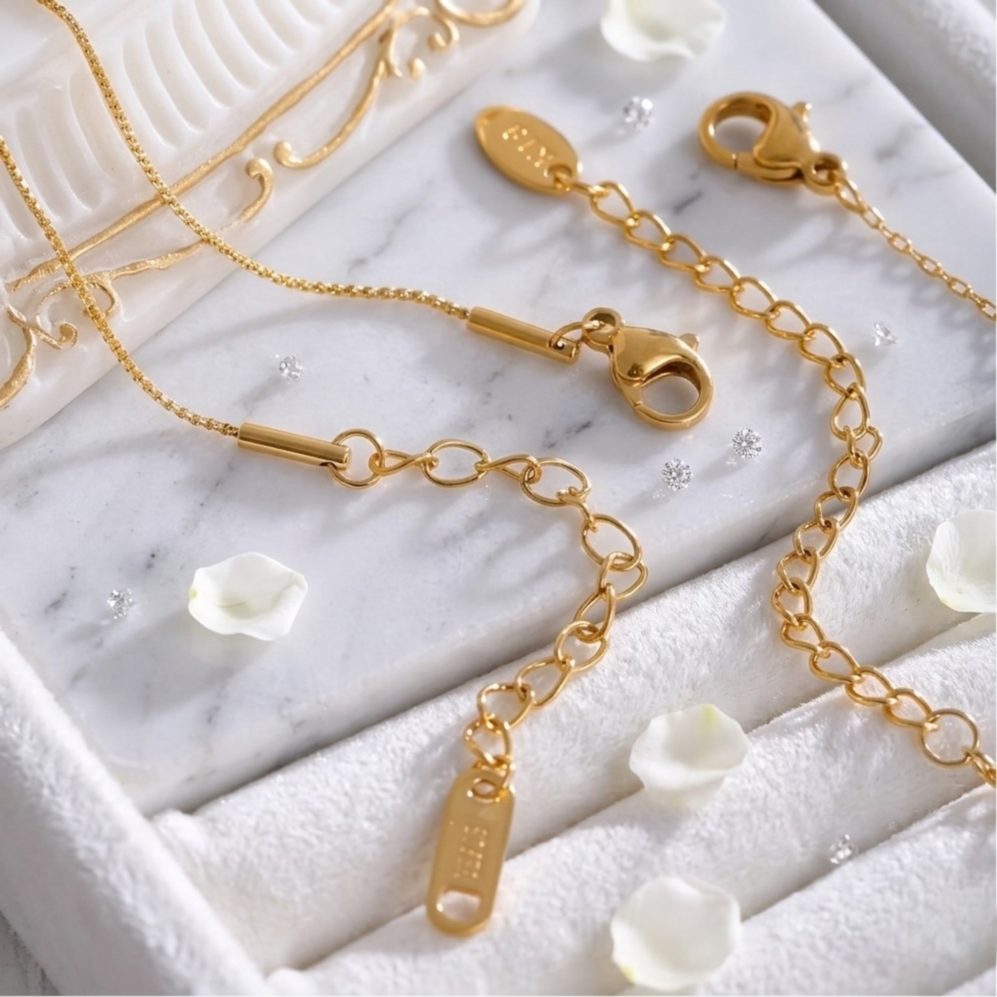 BEHI ZOEY NECKLACE