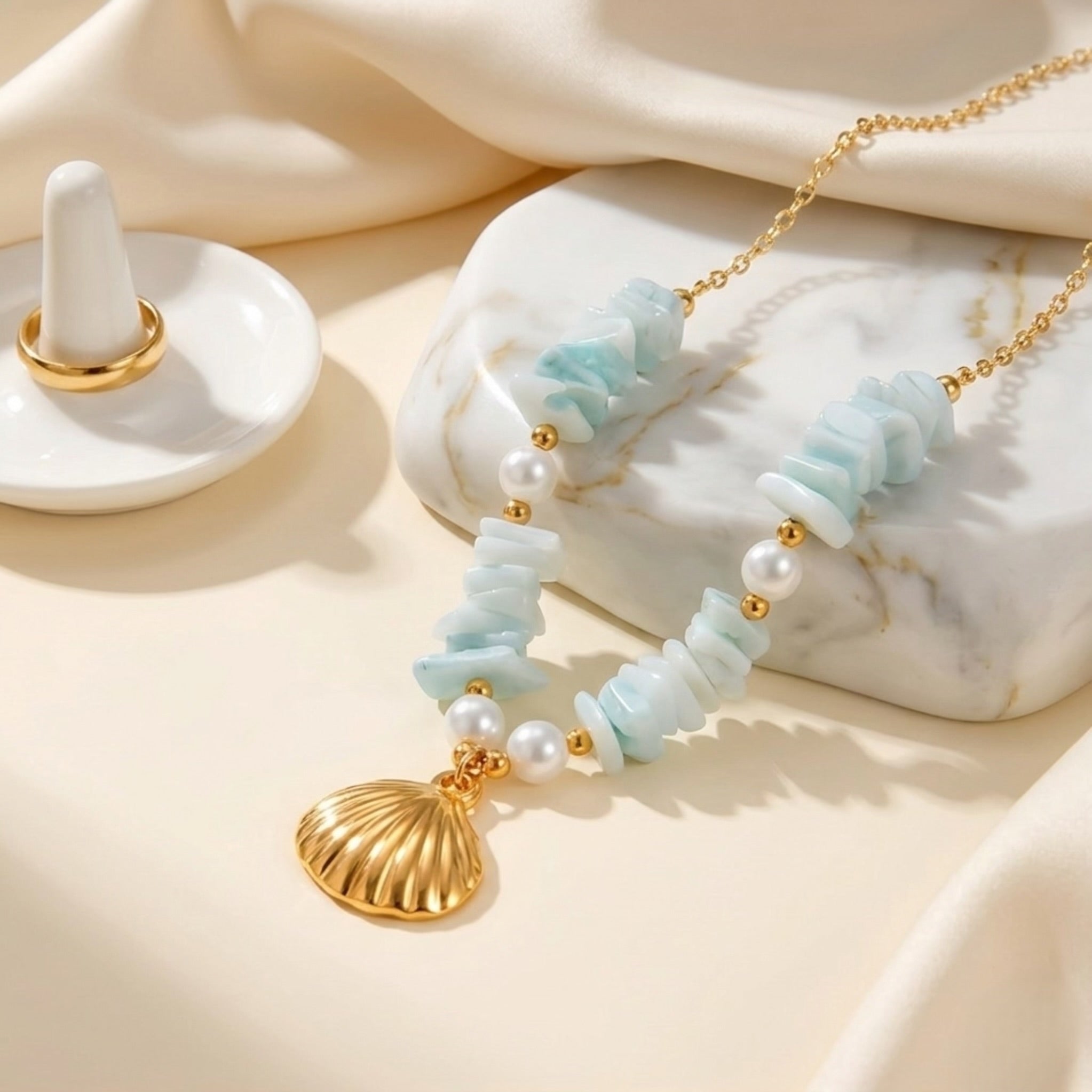 BEHI SHELL NECKLACE
