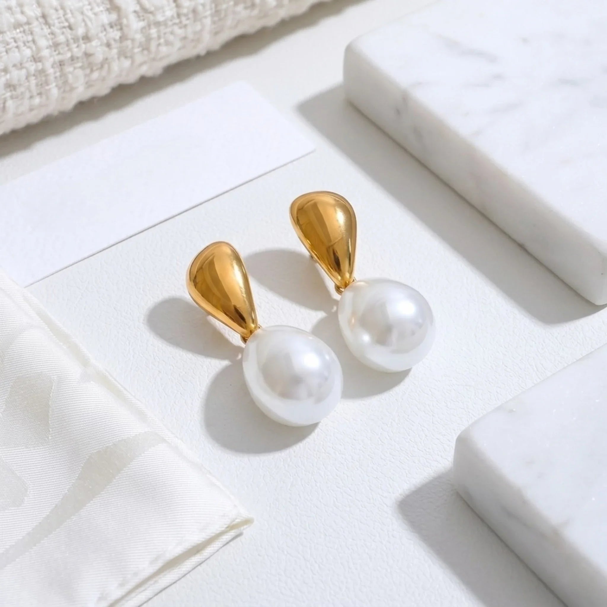 BEHI RITA EARRINGS