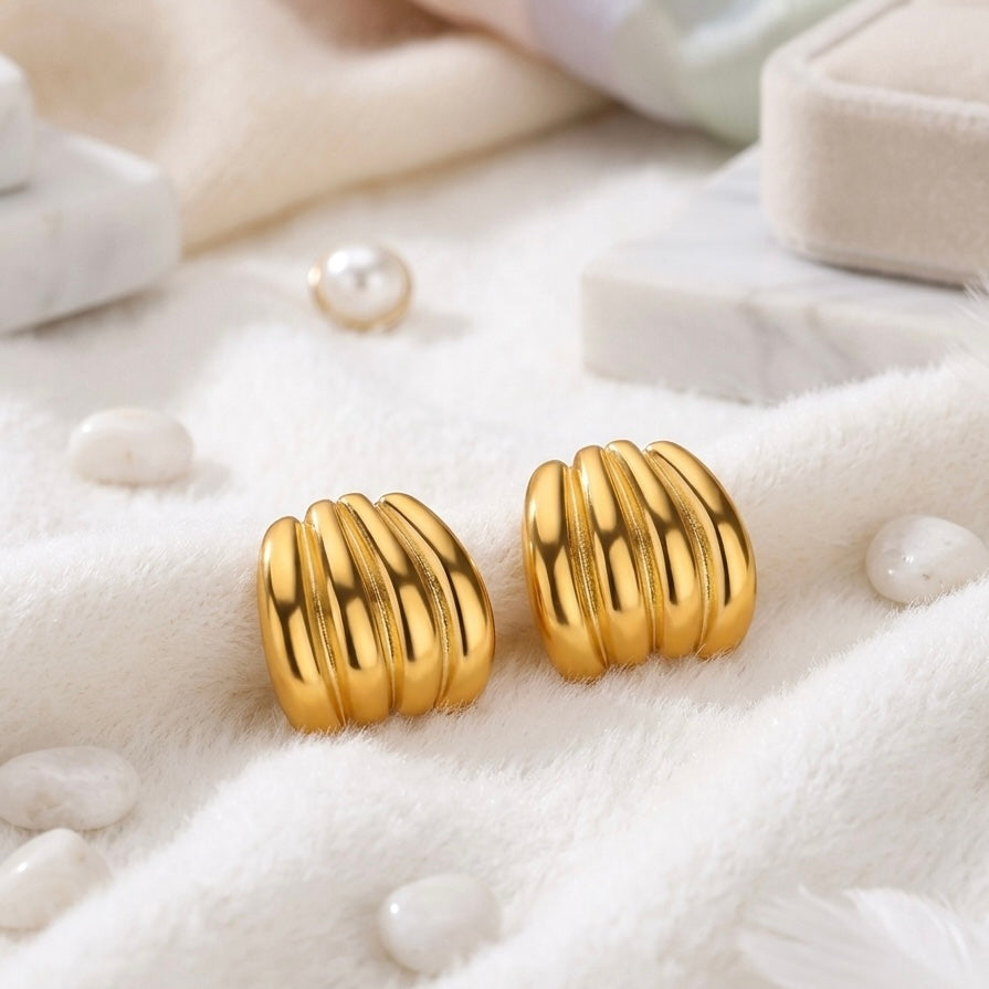 BEHI OMIYA EARRINGS