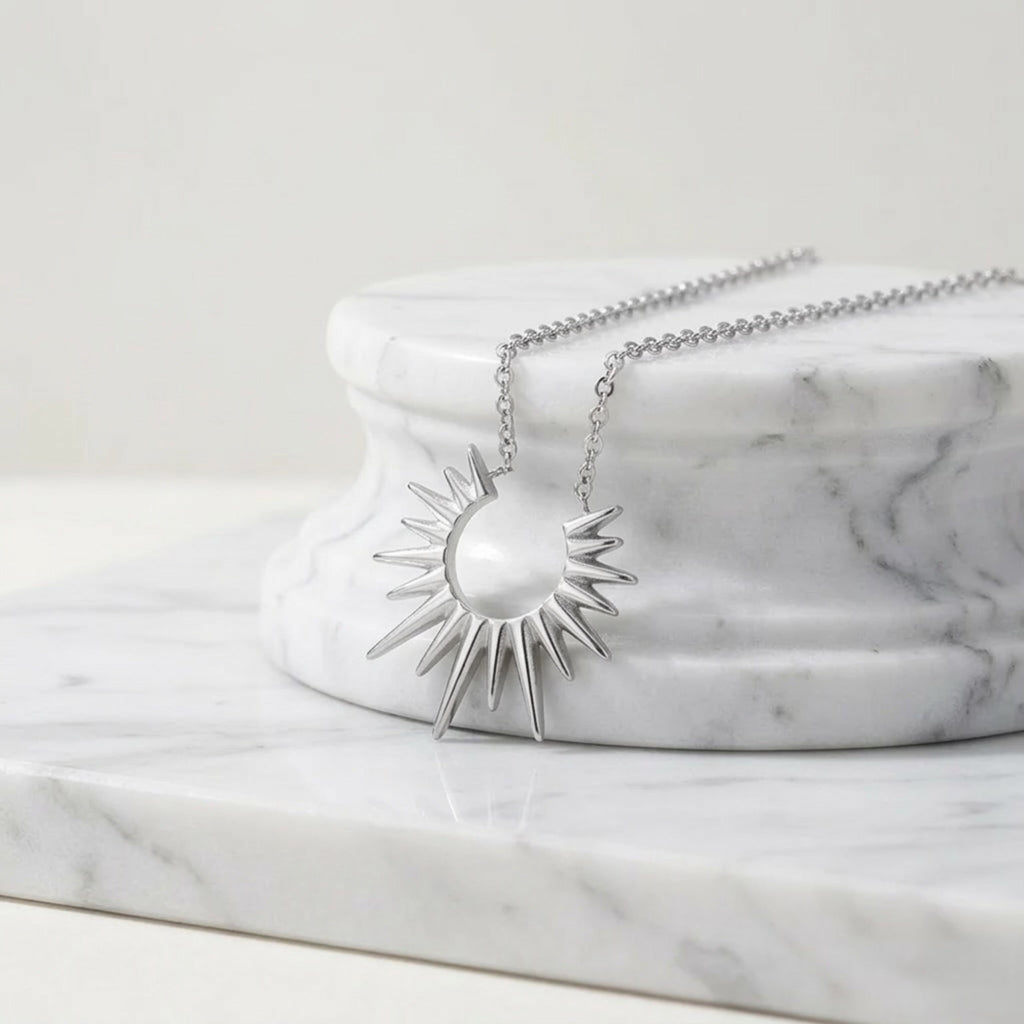 BEHI SUN STAR NECKLACE