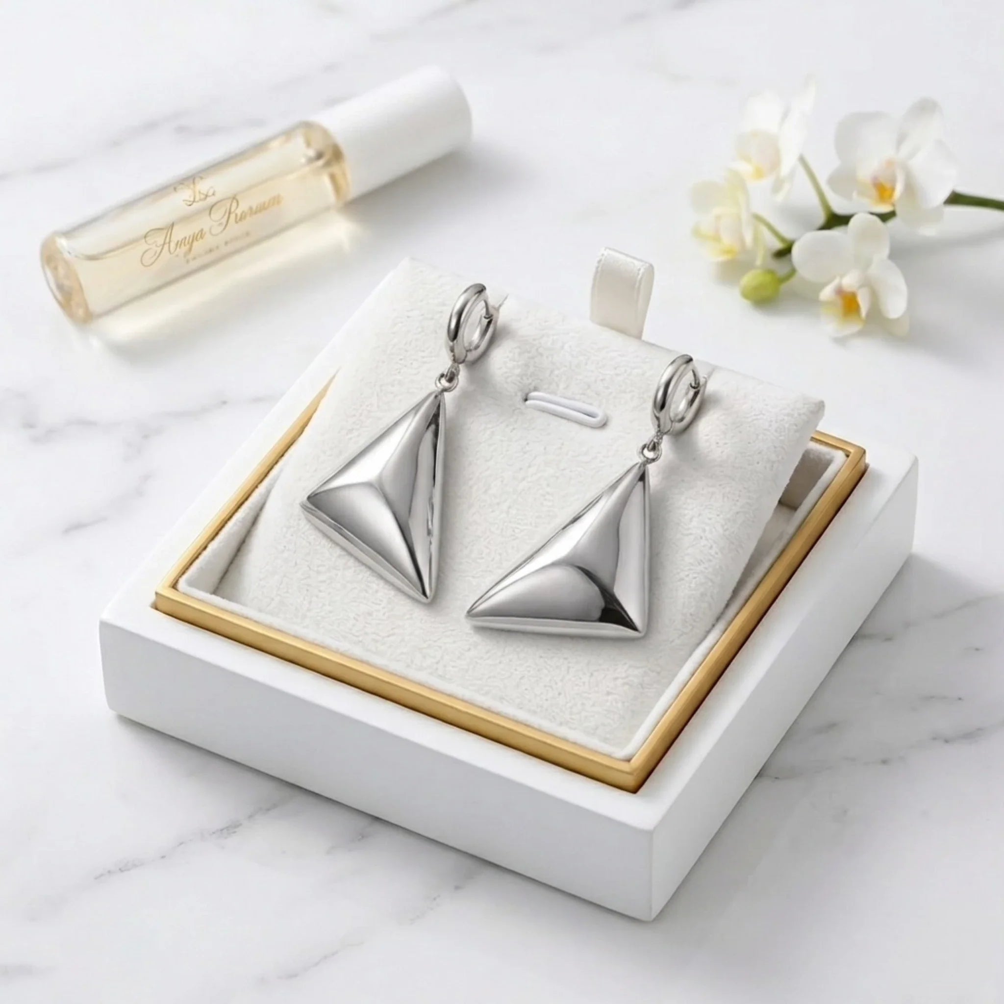 BEHI SANTOSH la EARRINGS
