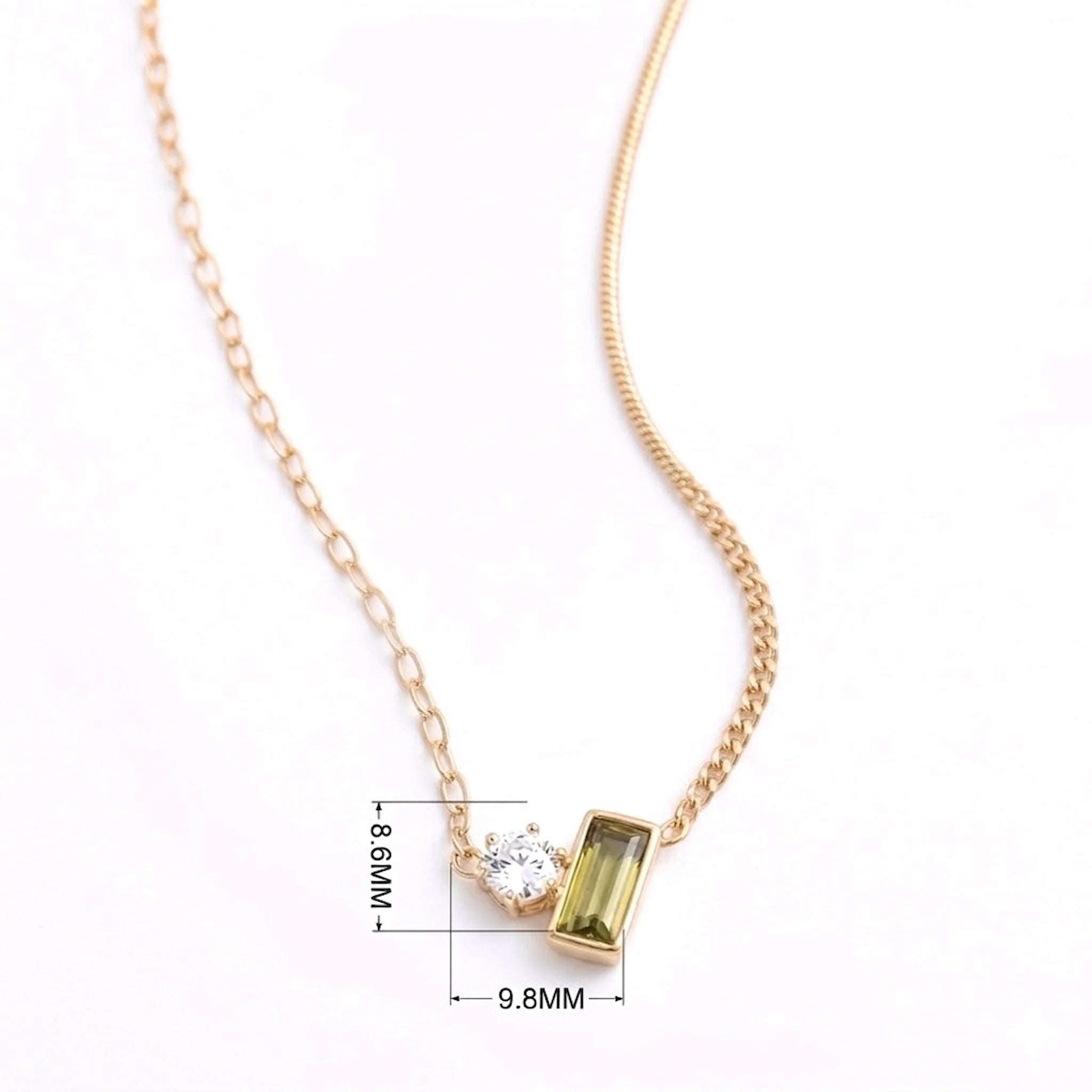 BEHI ILONA NECKLACE