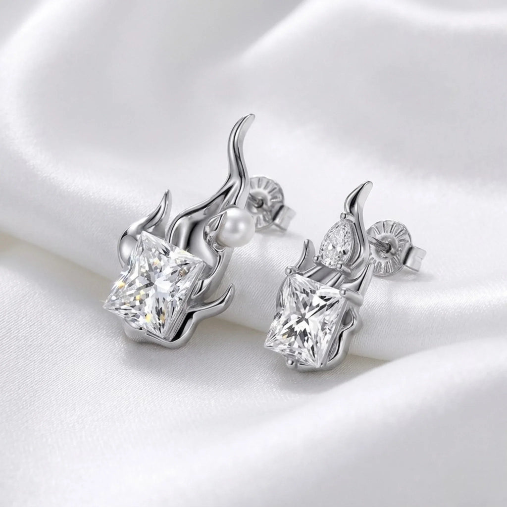 BEHI NIKOLA EARRINGS