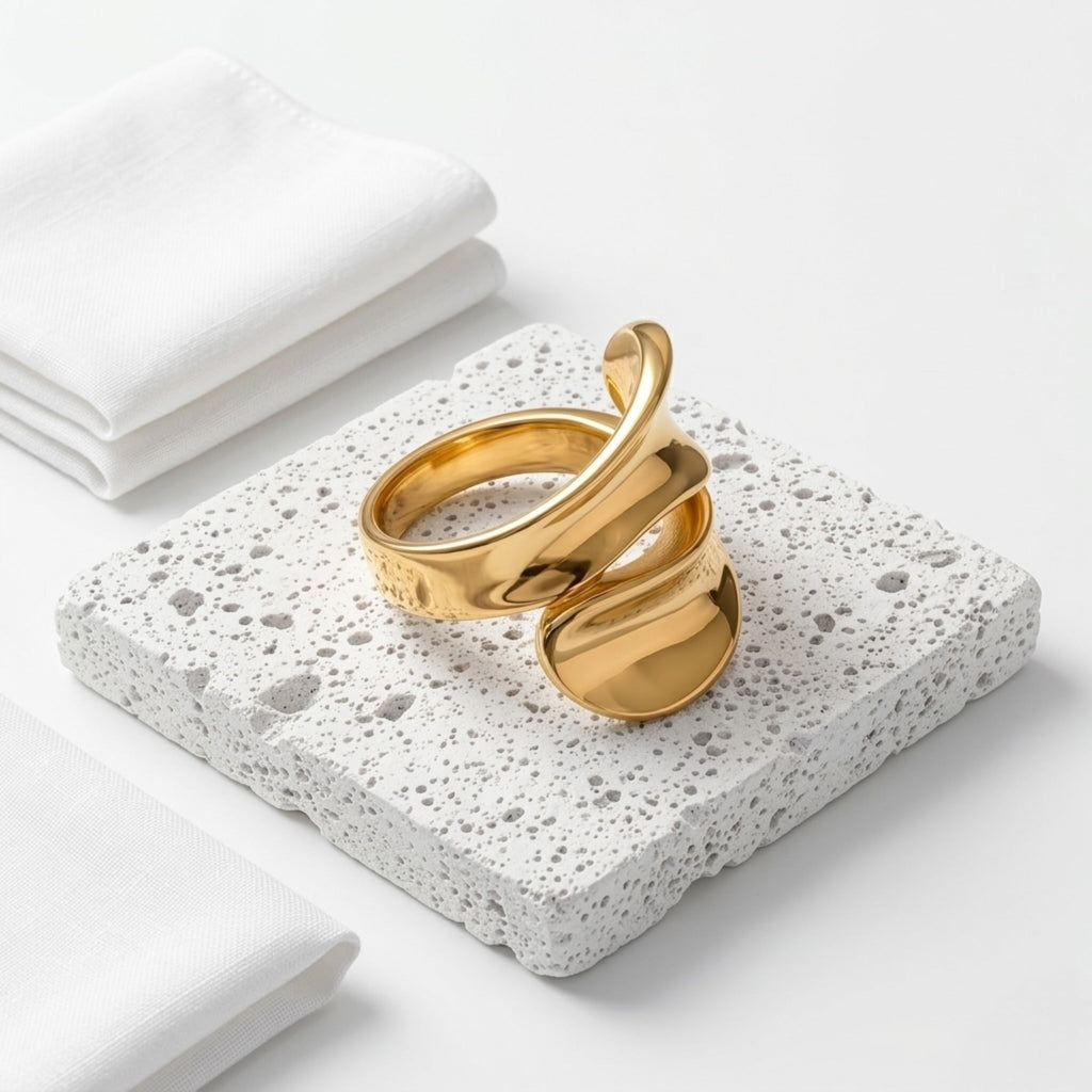BEHI VIVIAN RING