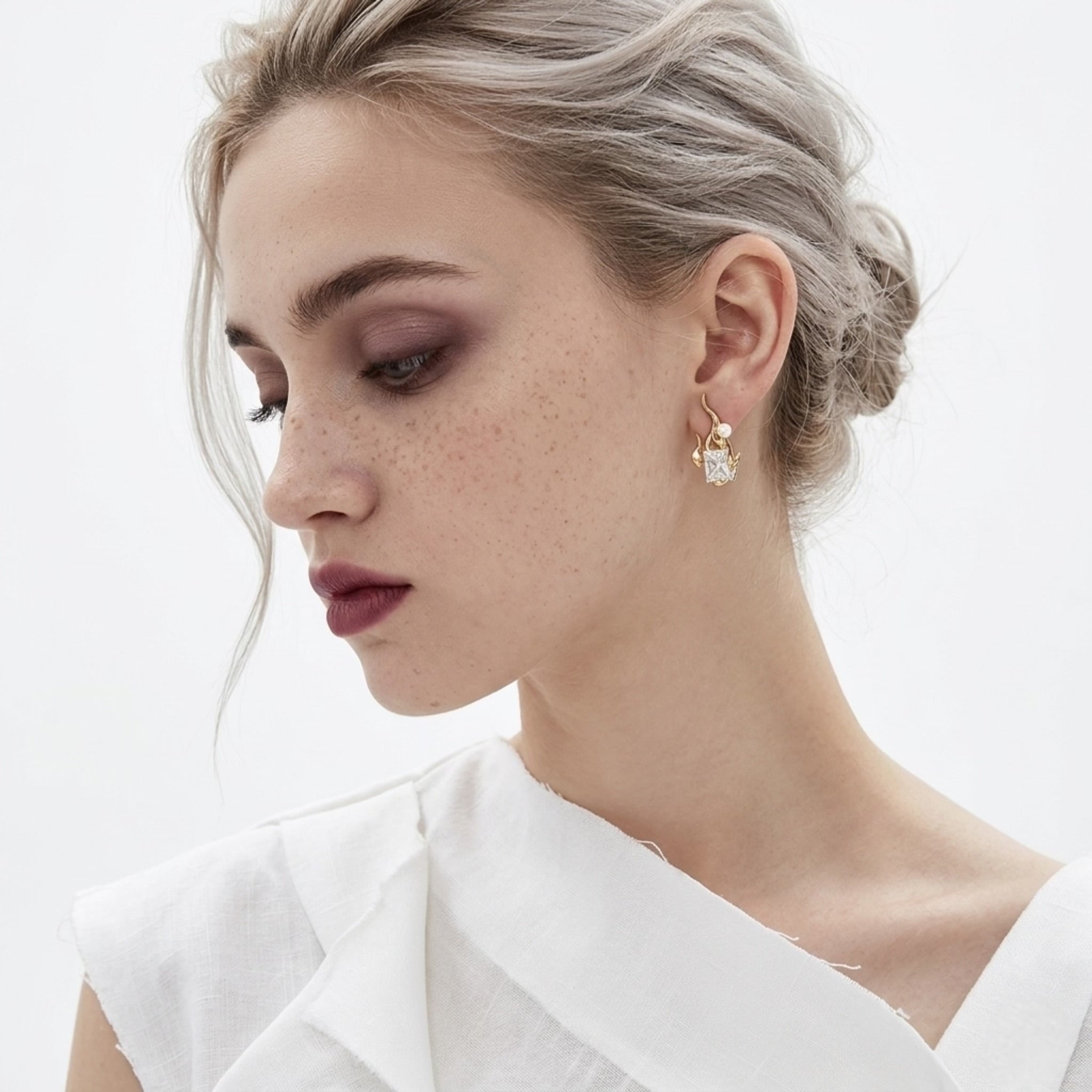 BEHI NIKOLA EARRINGS