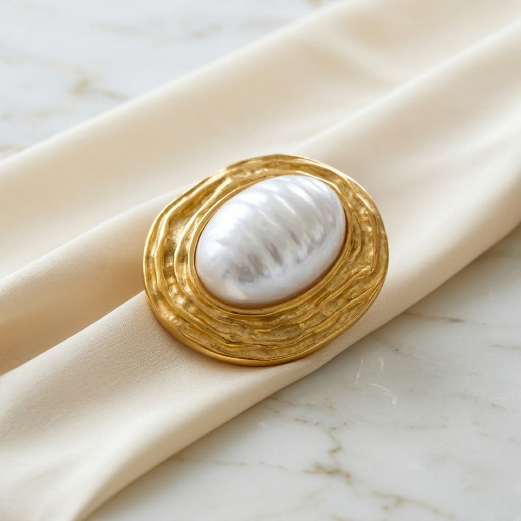 BEHI EVERLY BROOCH