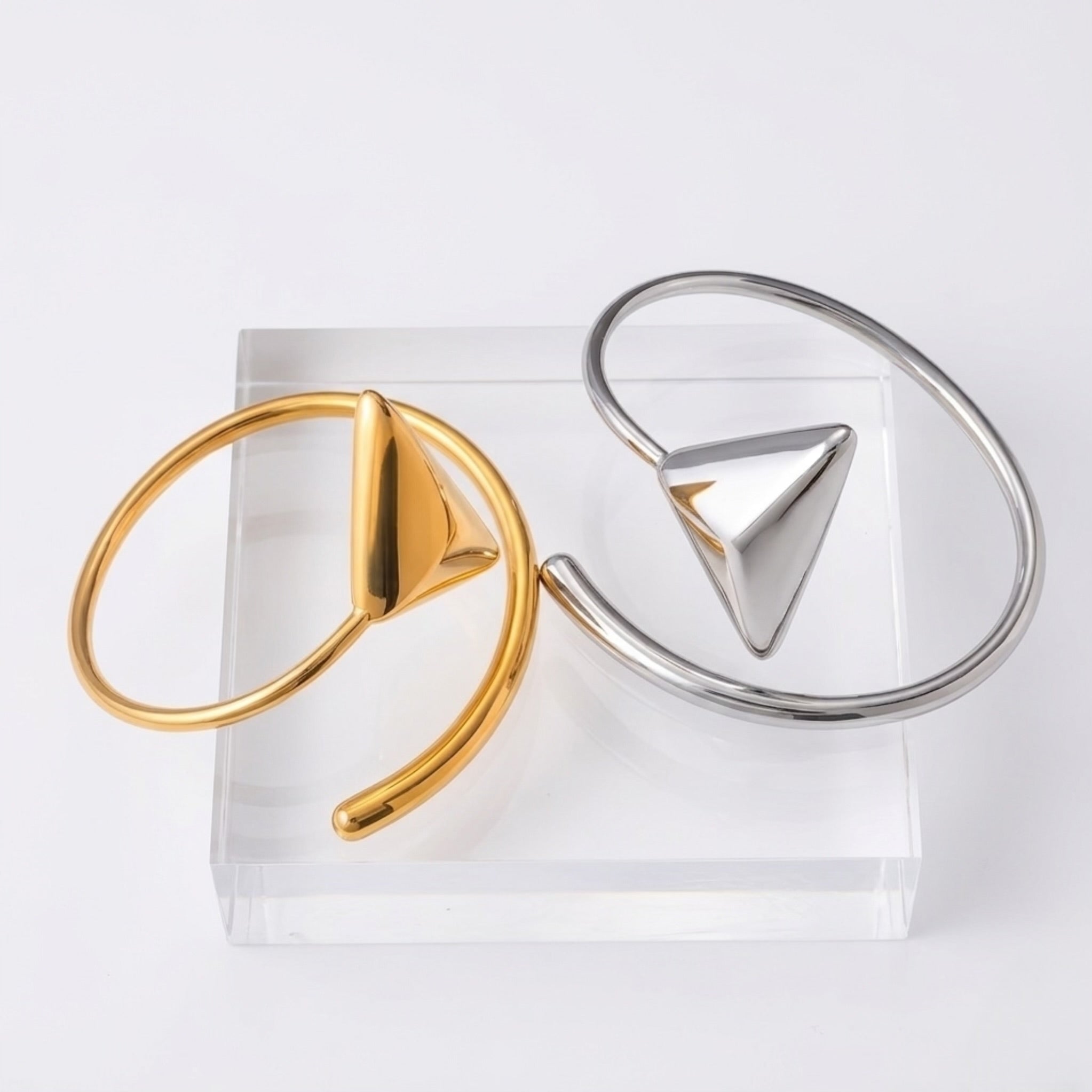 BEHI SANTOSH BRACELET