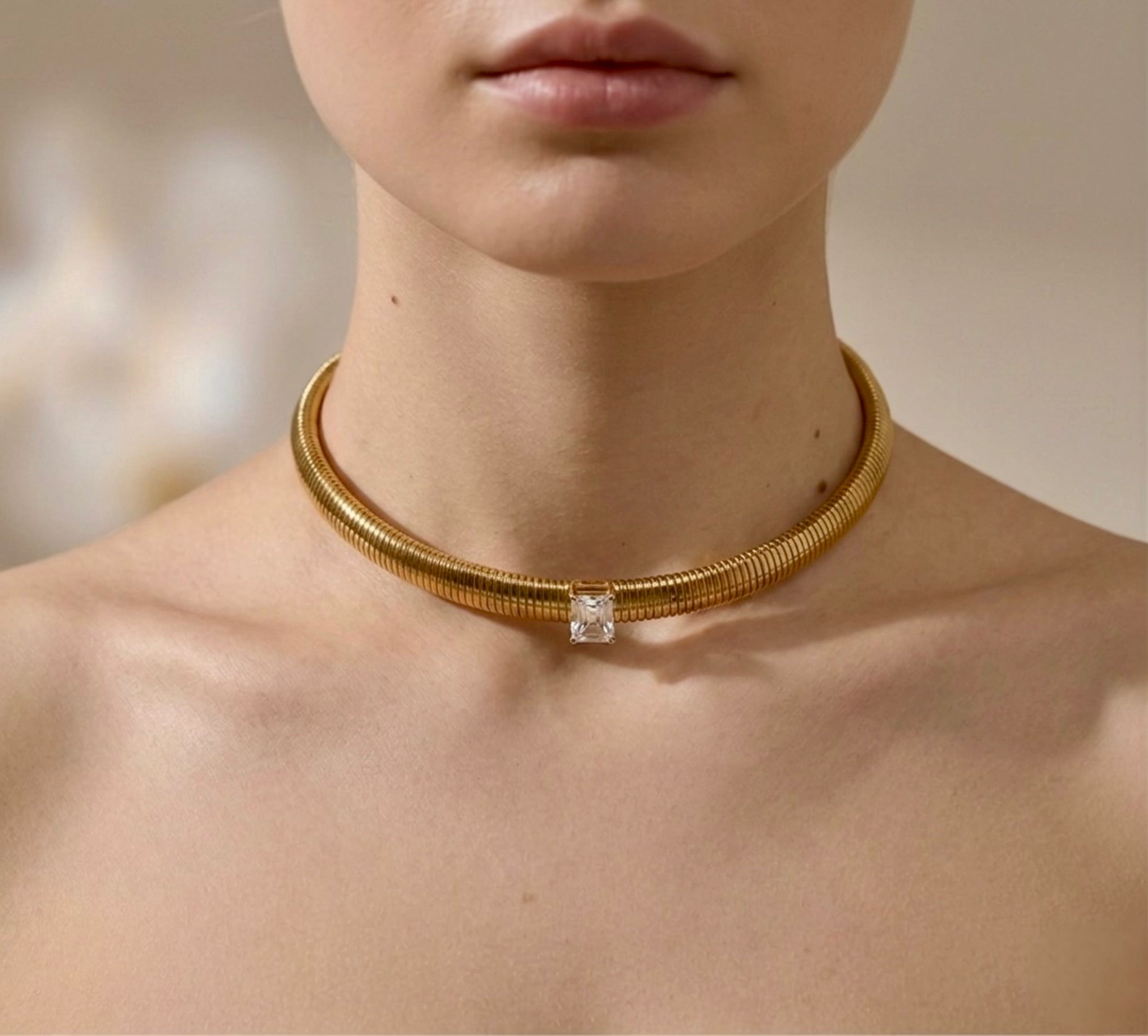 BEHI BEATRIZ CHOKER