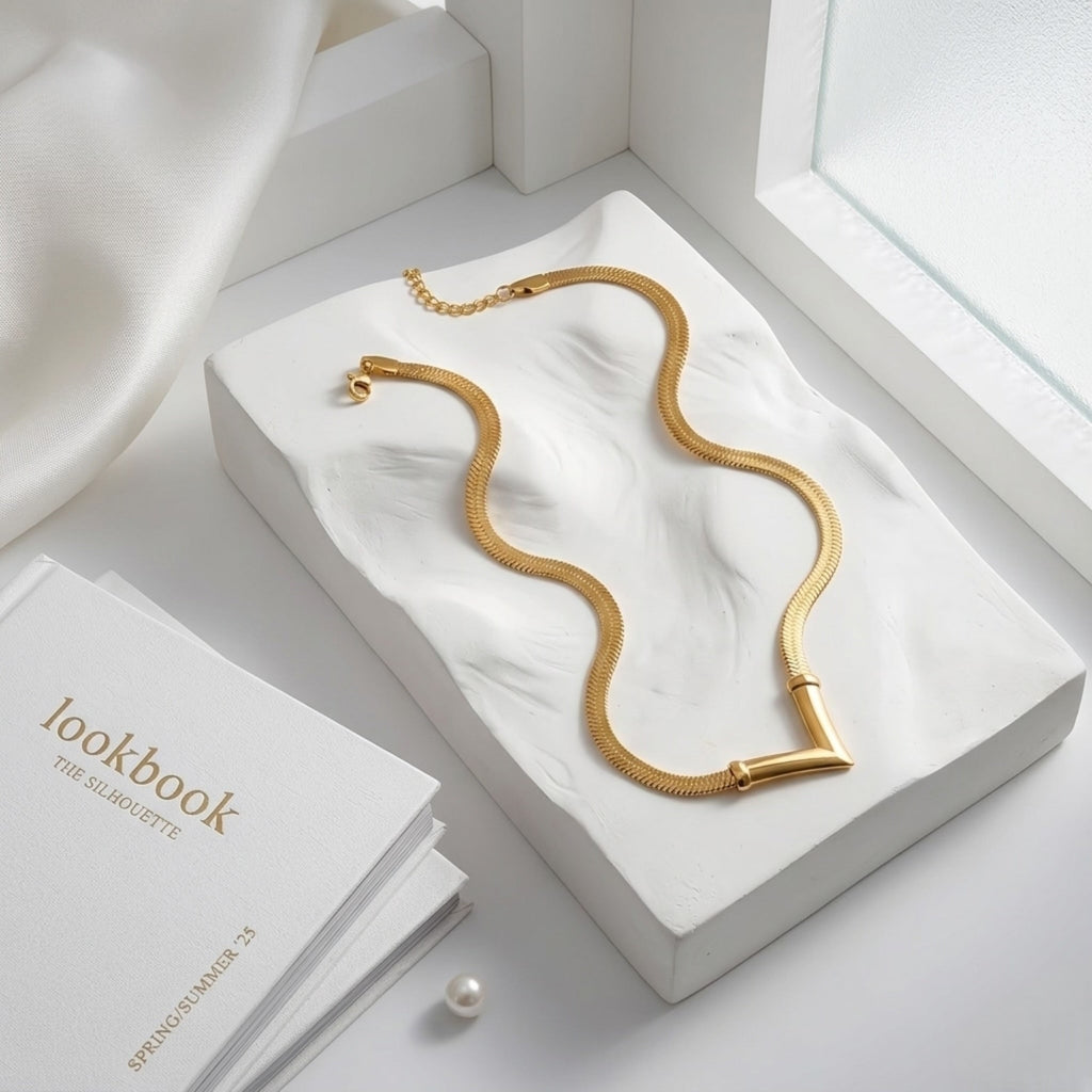 BEHI OLGA NECKLACE