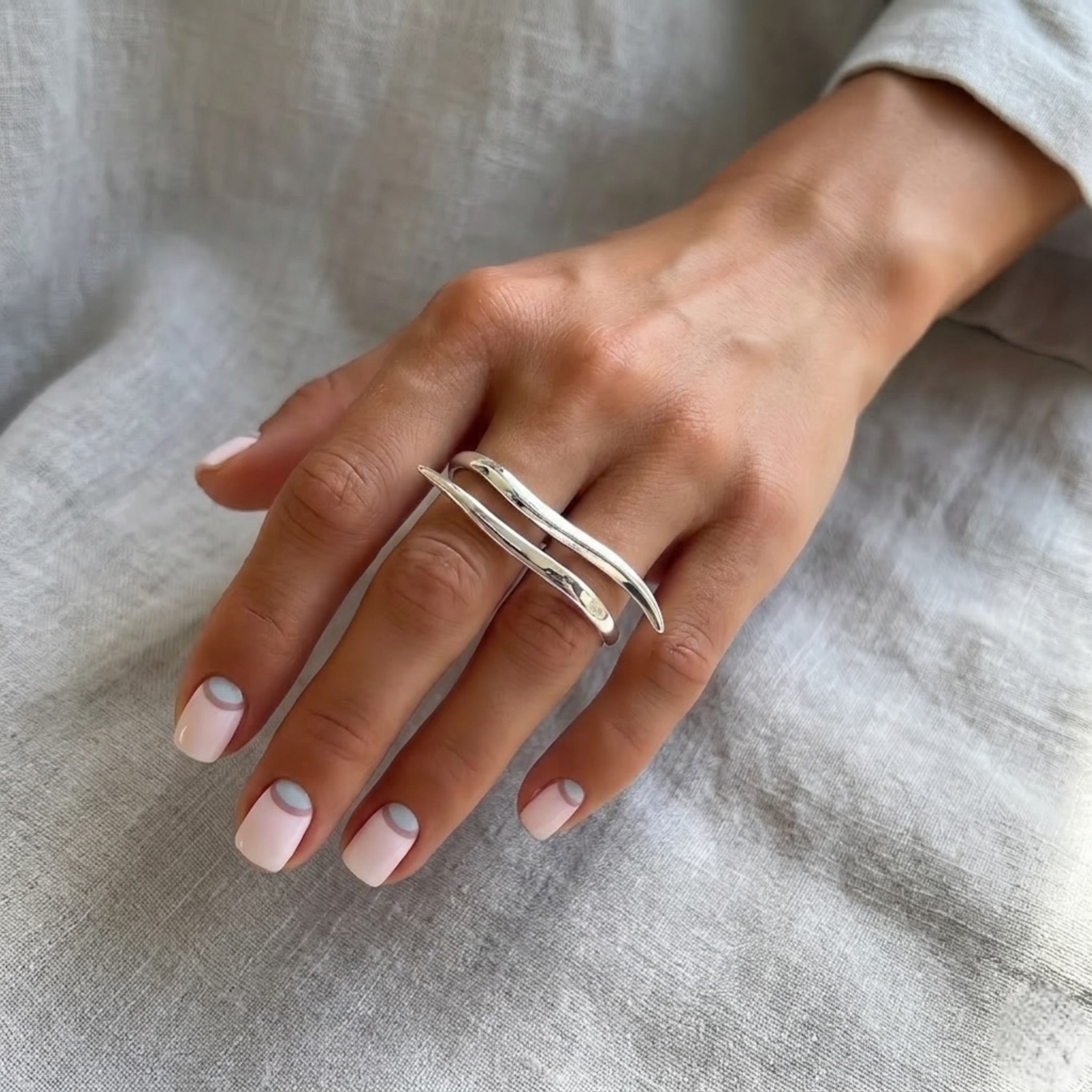 BEHI DAISY RING