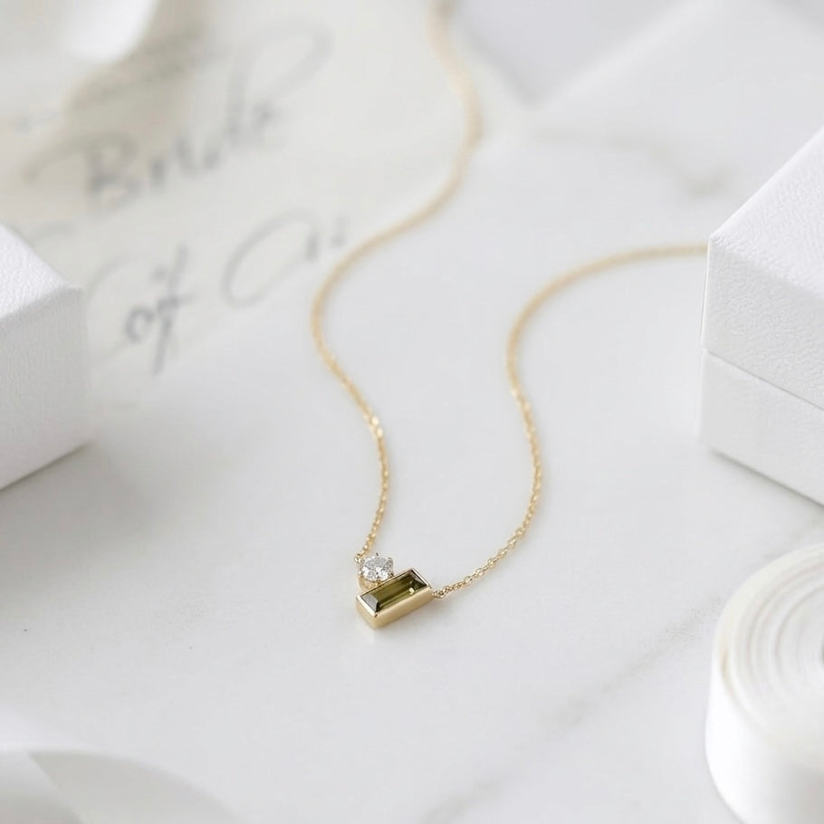 BEHI ILONA NECKLACE