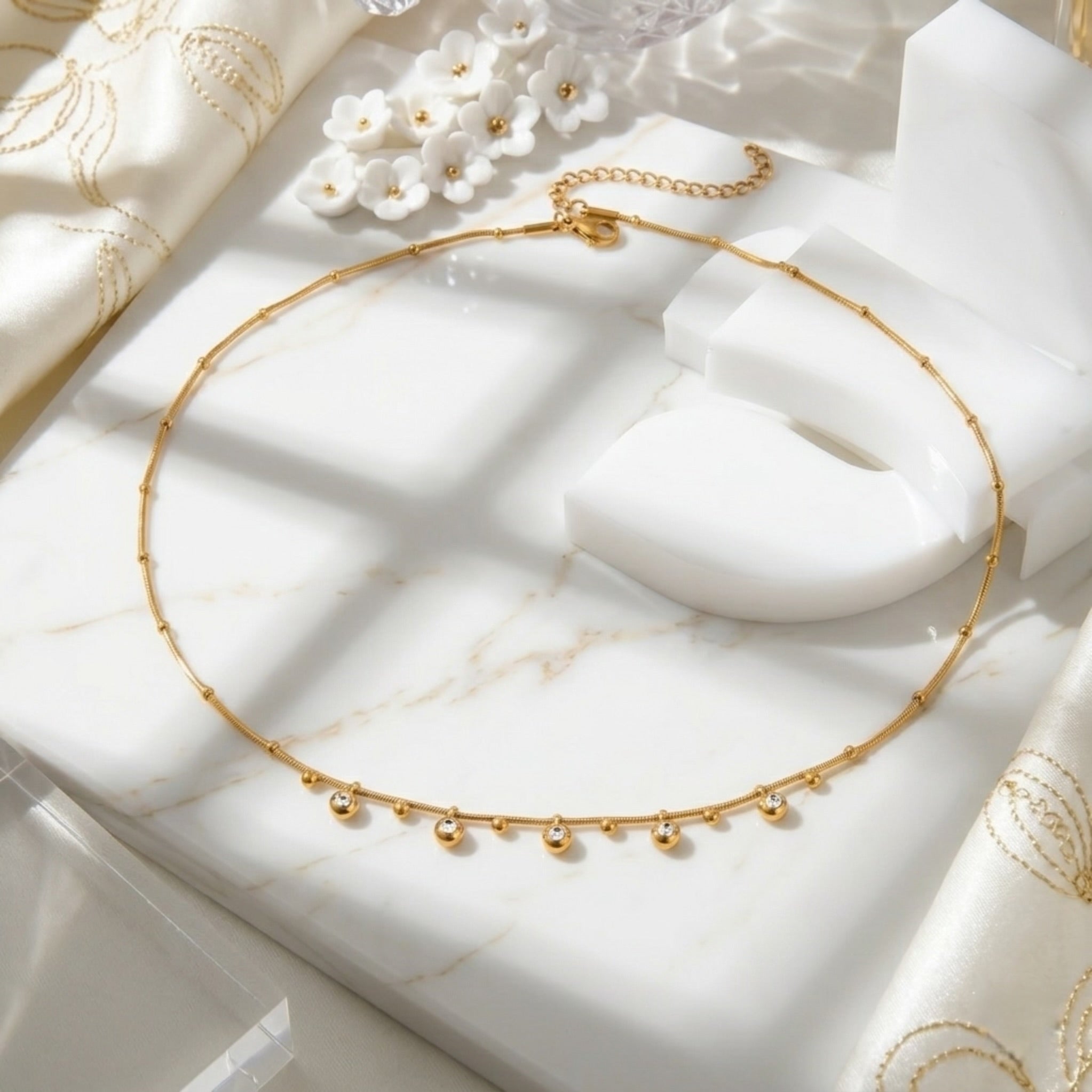 BEHI VERA NECKLACE
