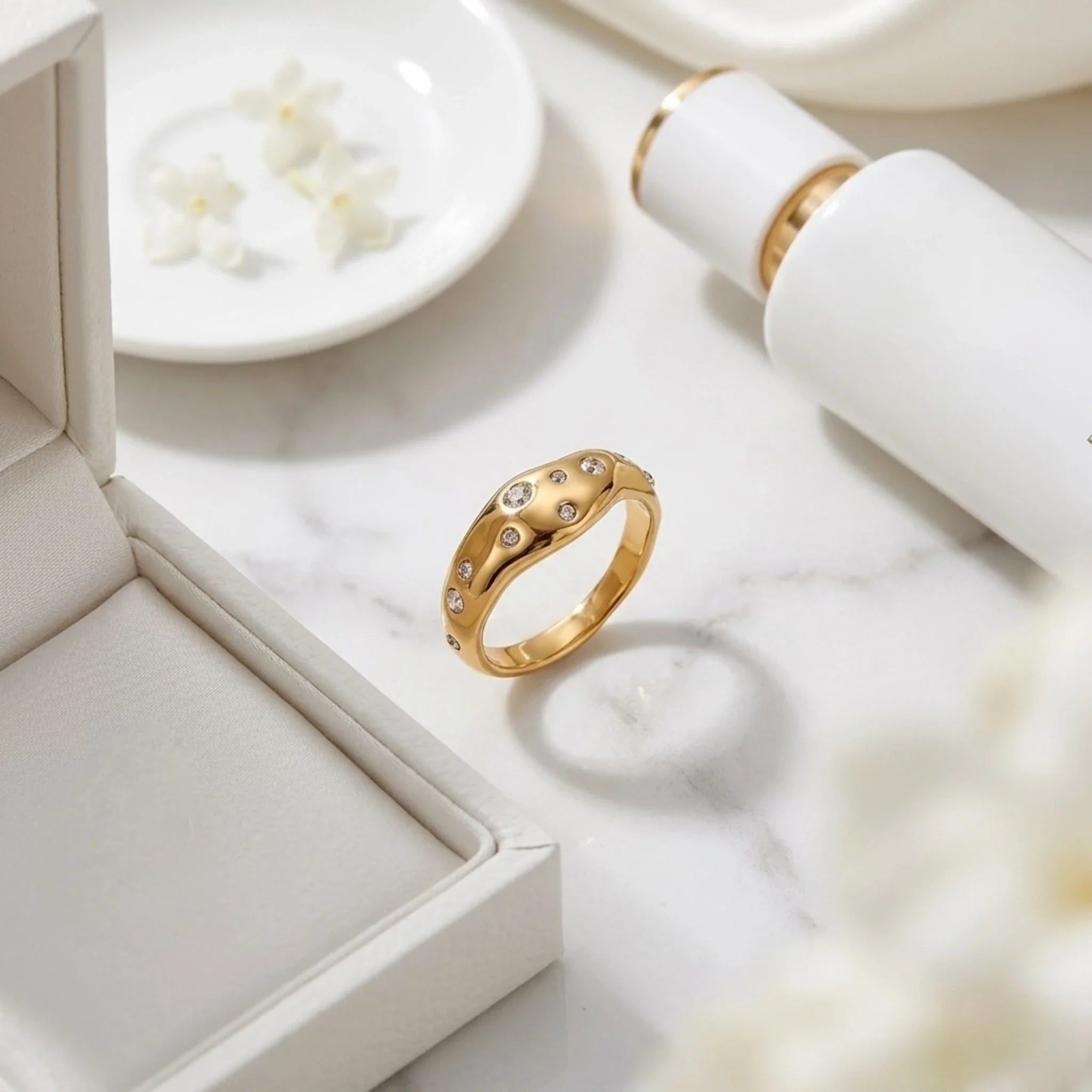 BEHI LORENA RING