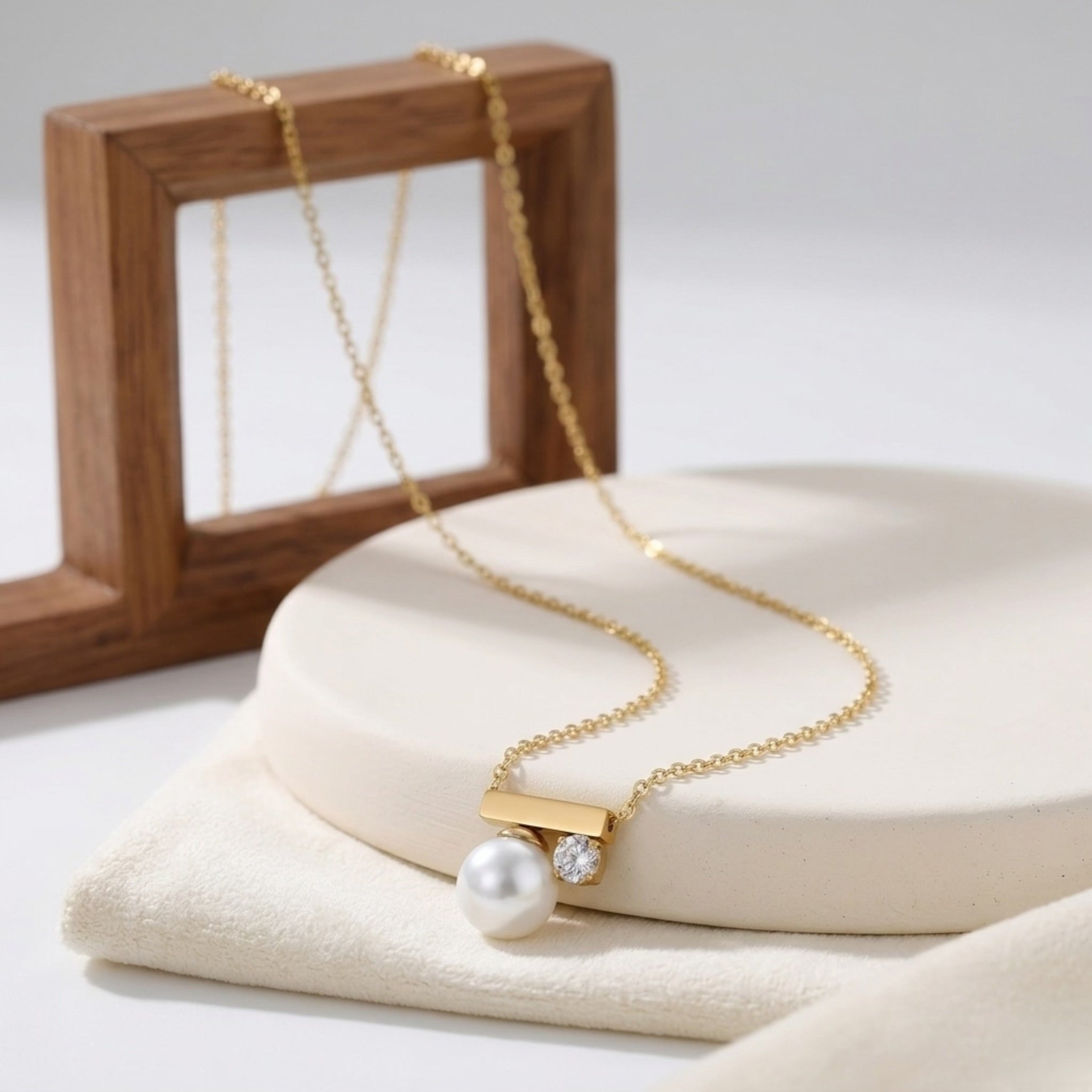 BEHI MARILENA NECKLACE
