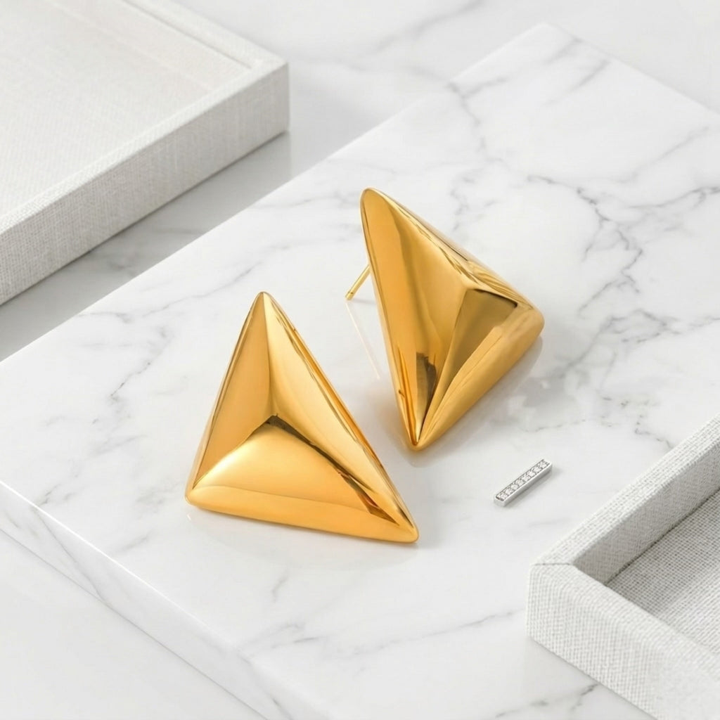 BEHI SANTOSH ca EARRINGS