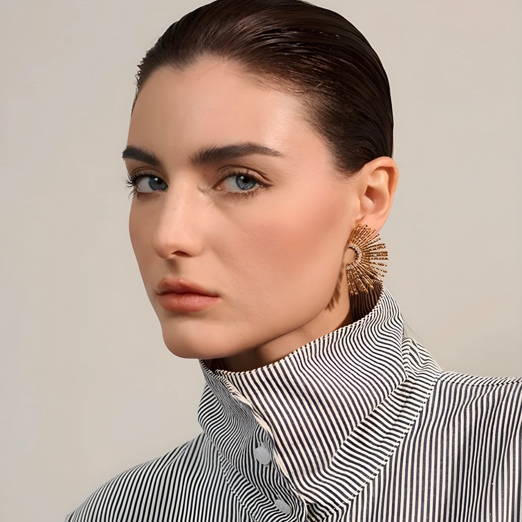 BEHI INDIGAMOND EARRINGS