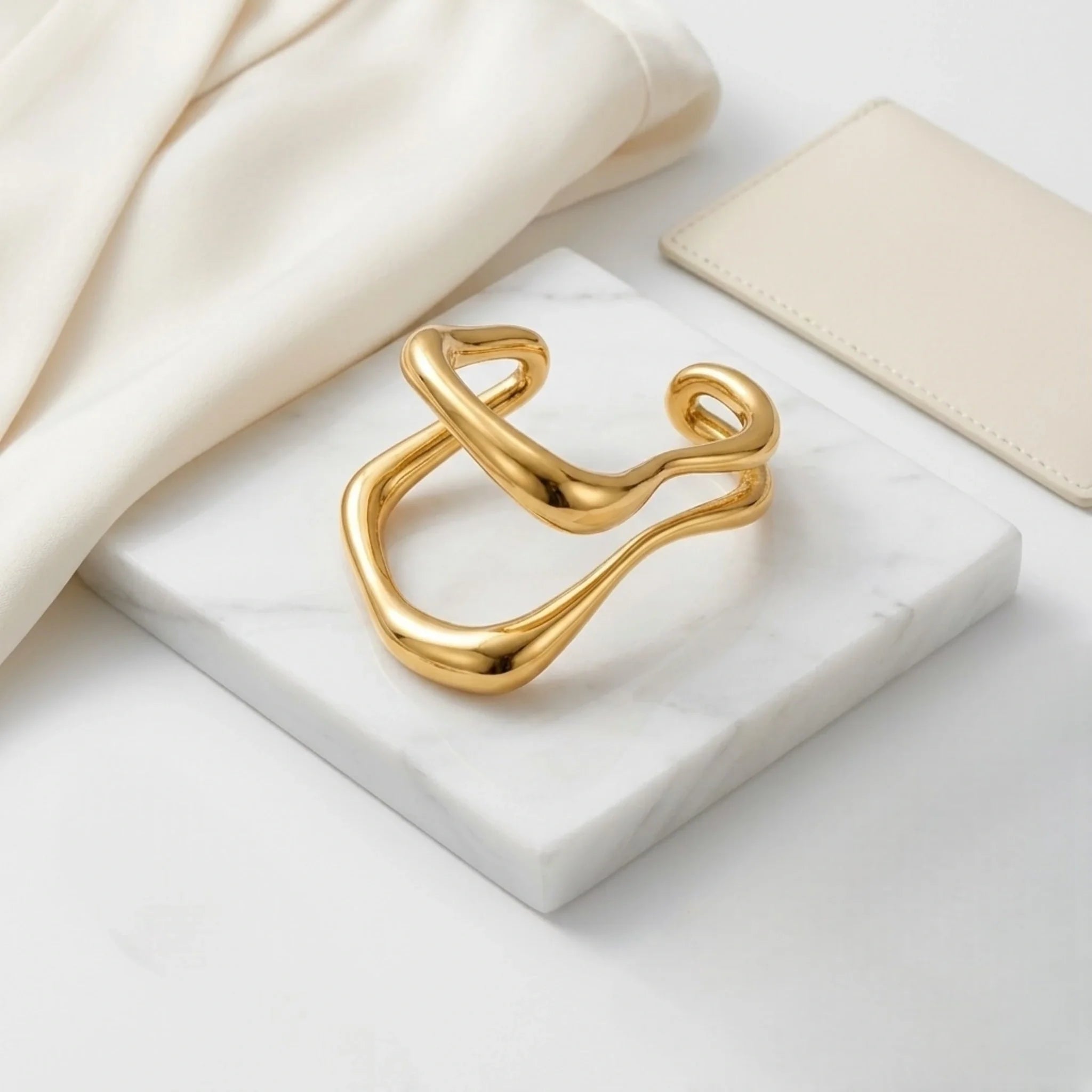 BEHI TALISA EARRING