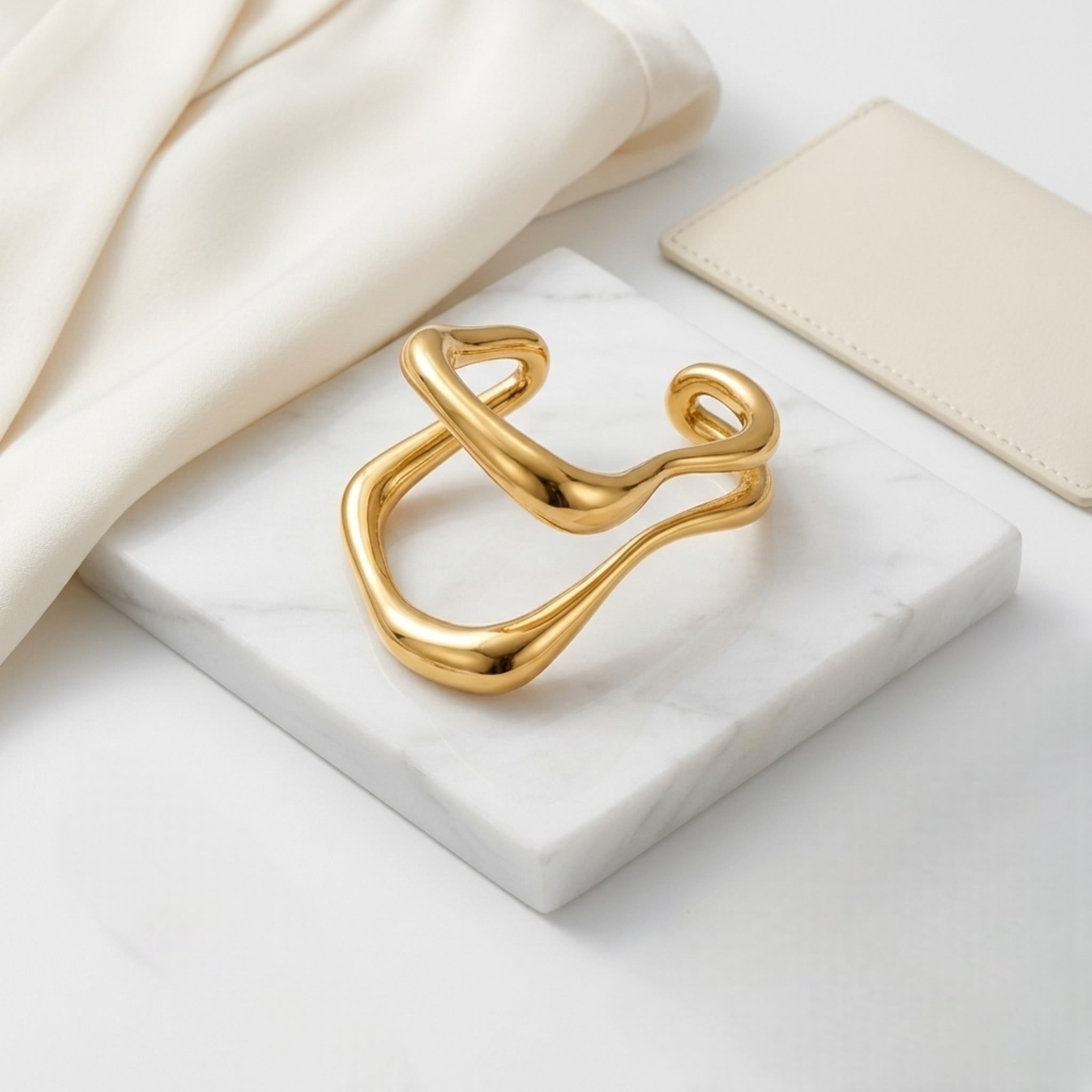 BEHI TALISA EARRING