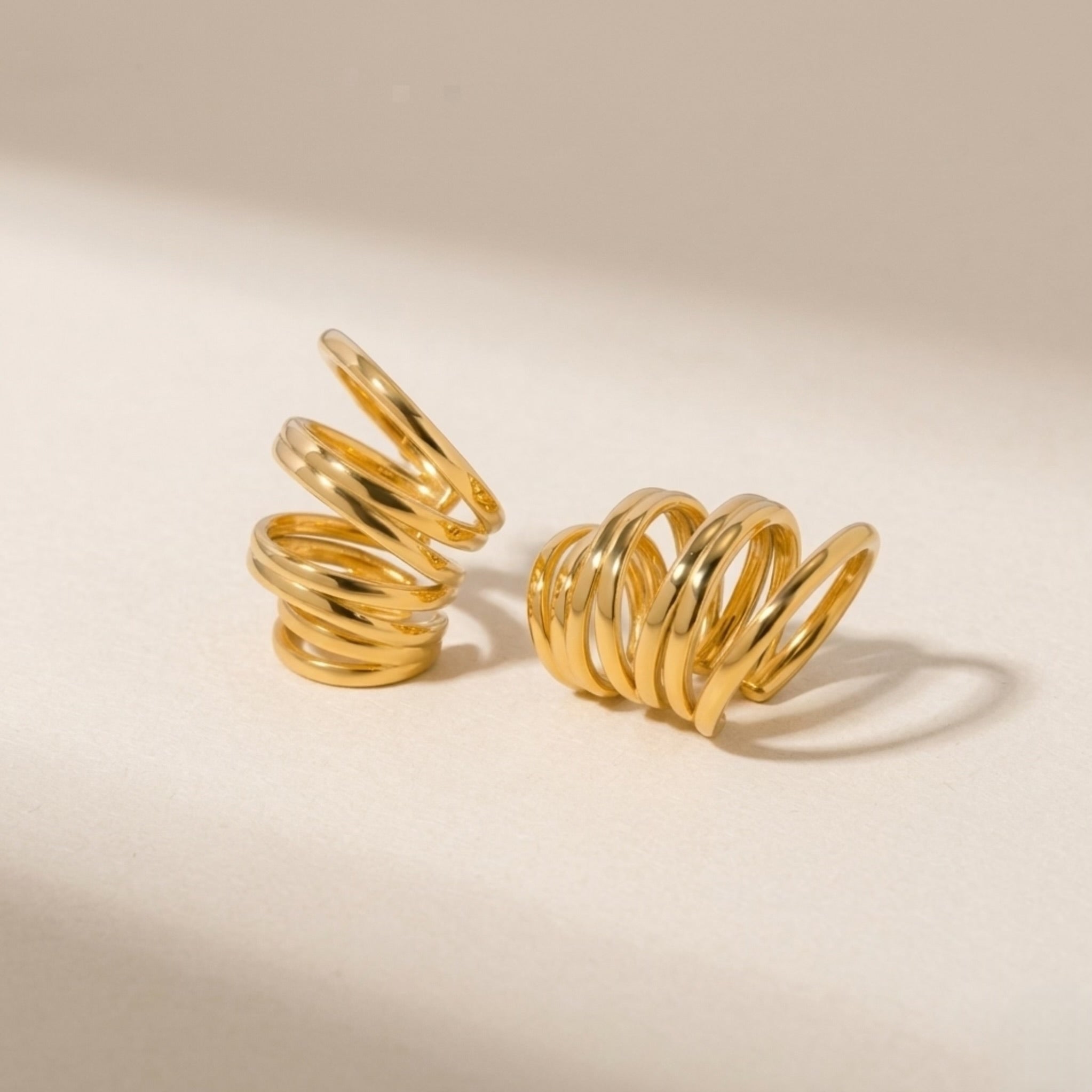 BEHI DENYSE EAR CUFF