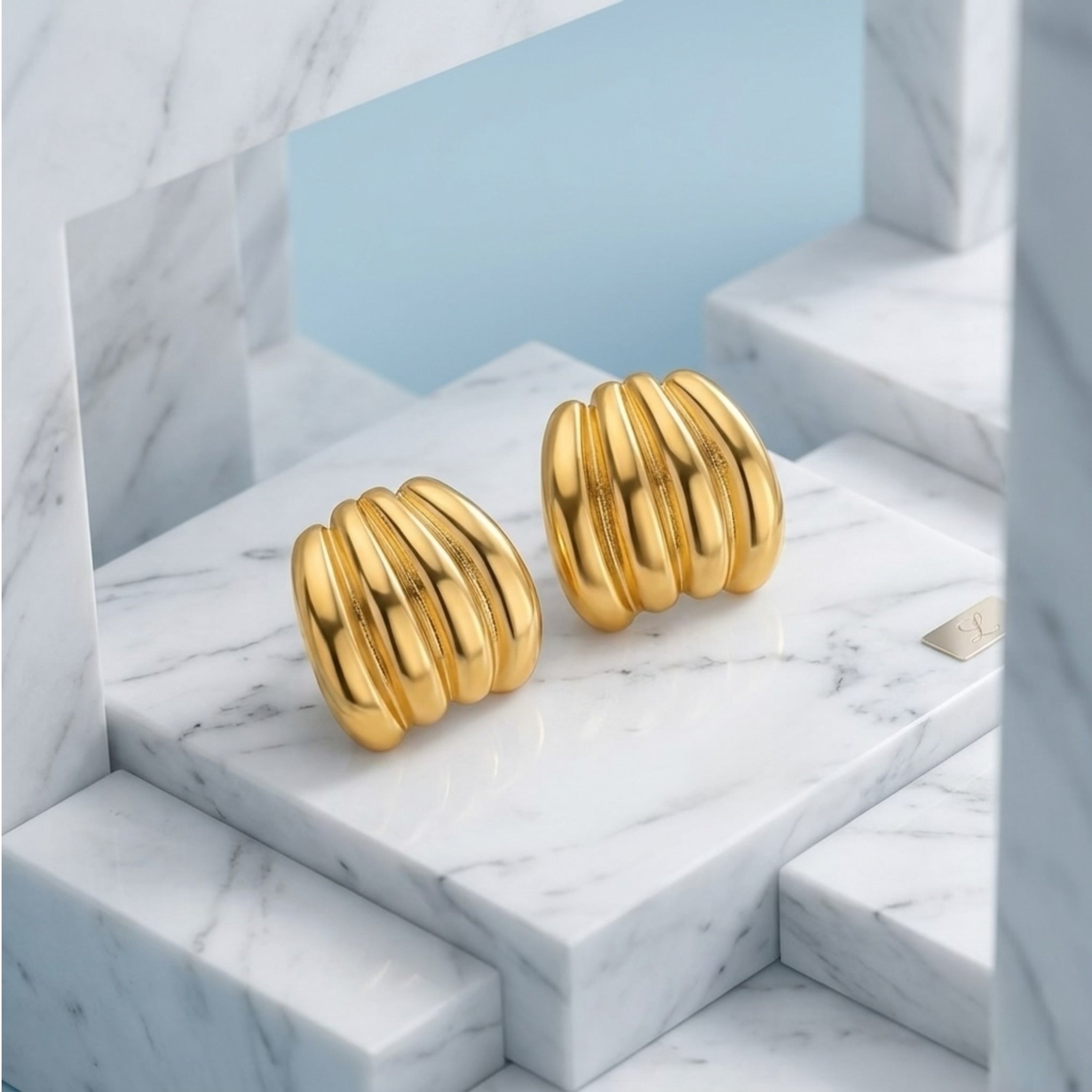 BEHI OMIYA EARRINGS