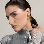 BEHI INDIGAMOND EARRINGS