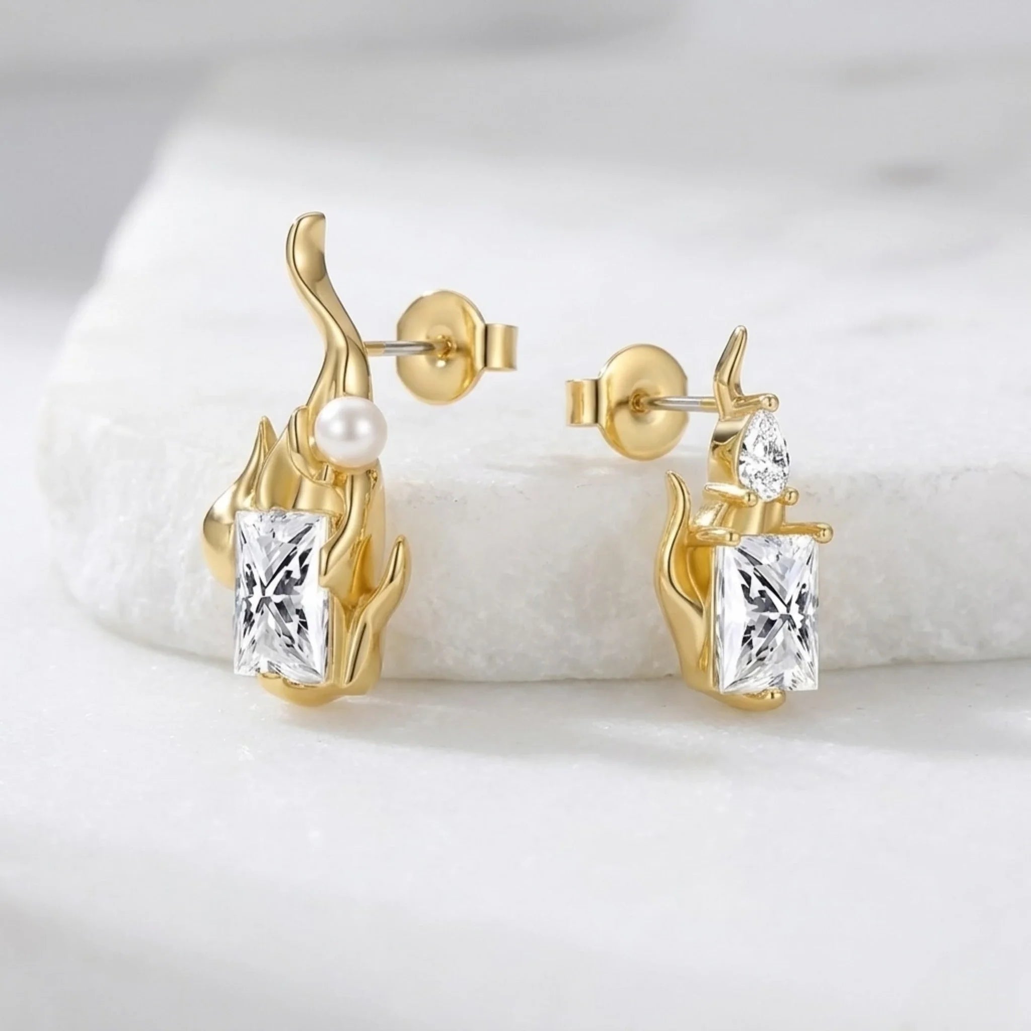 BEHI NIKOLA EARRINGS