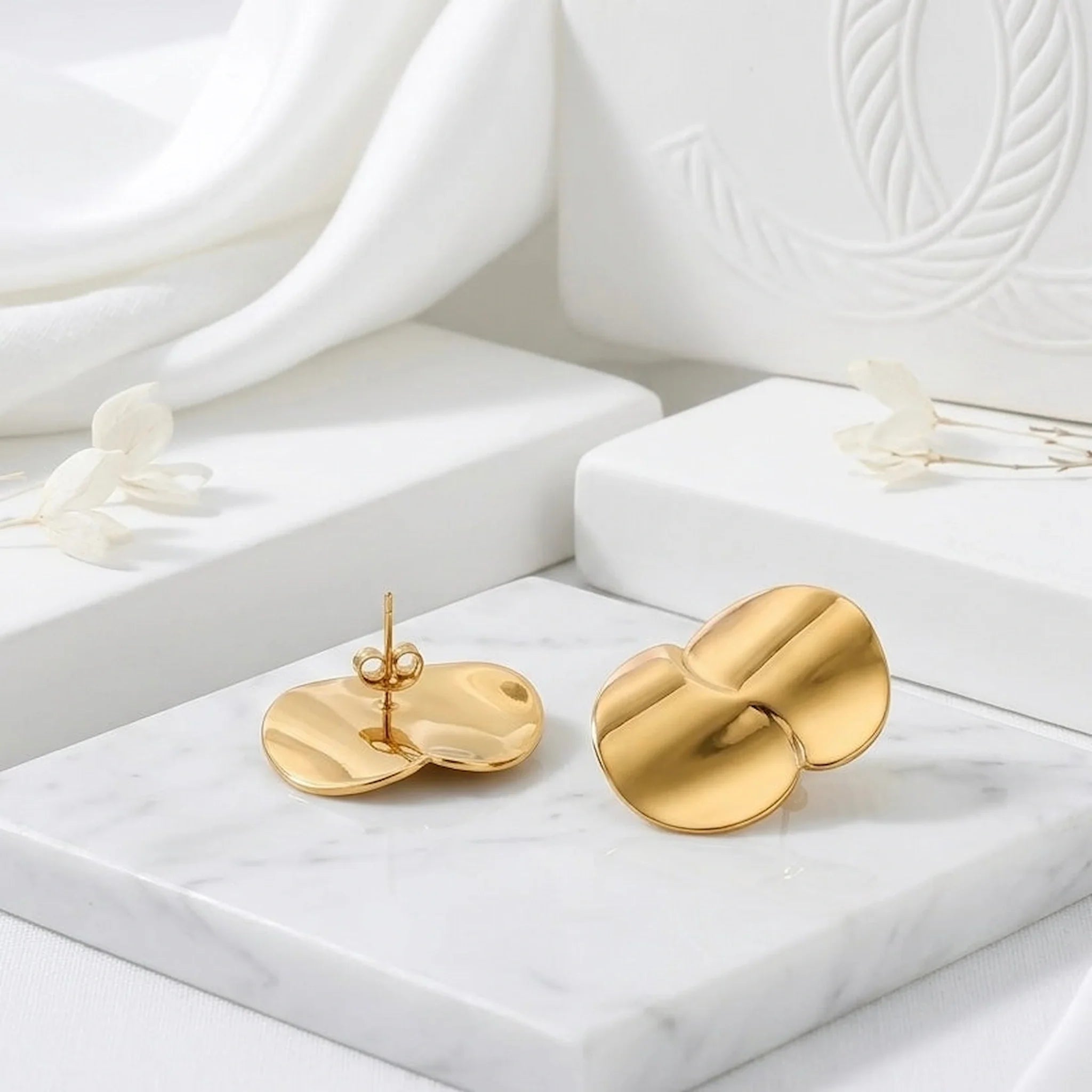 BEHI LINARA EARRINGS