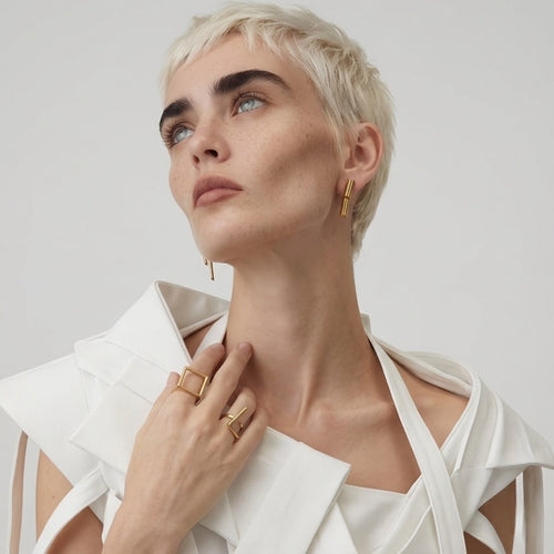 BEHI IVANA EARRINGS