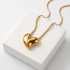 BEHI AMORINO NECKLACE