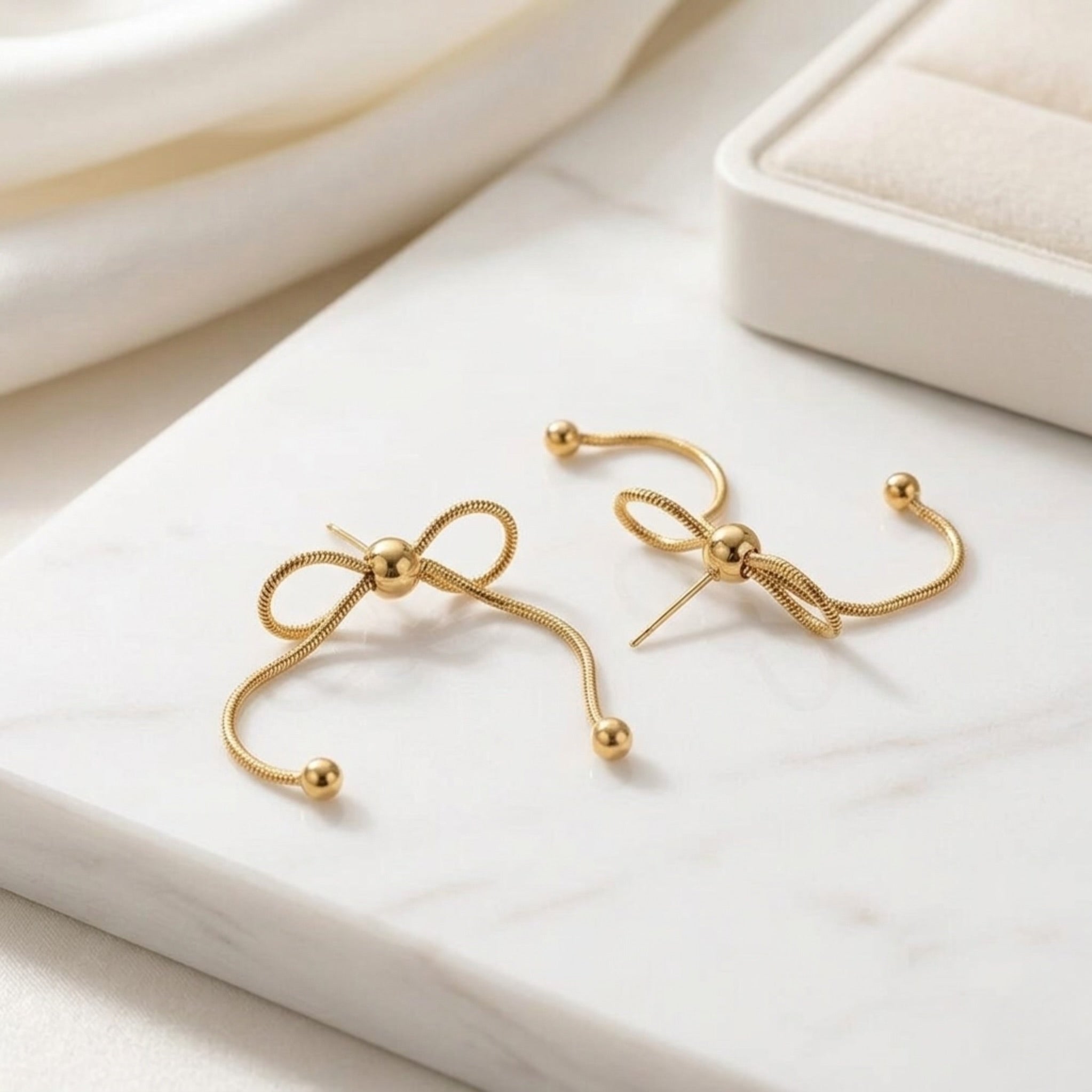 BEHI PAPILLON EARRINGS