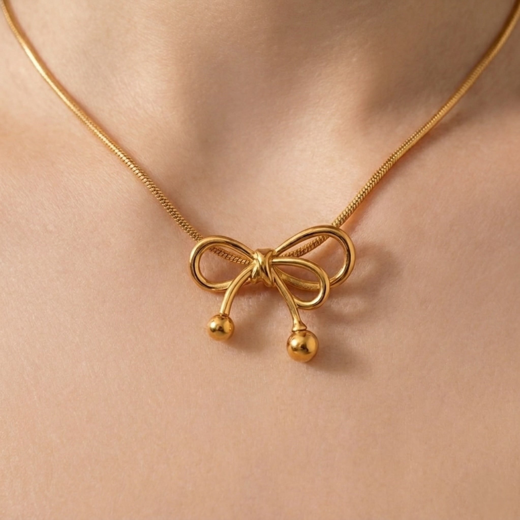 BEHI PAPILLON NECKLACE
