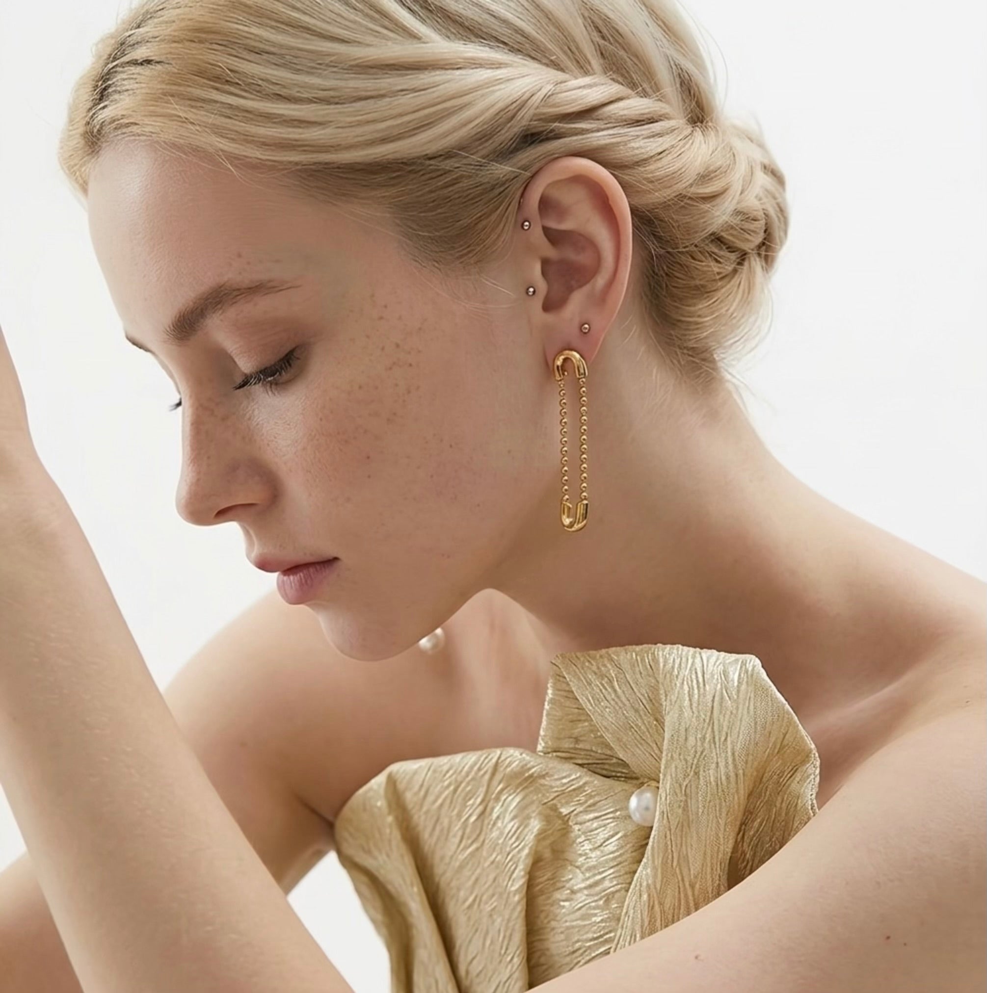 BEHI TAMIRIS EARRINGS