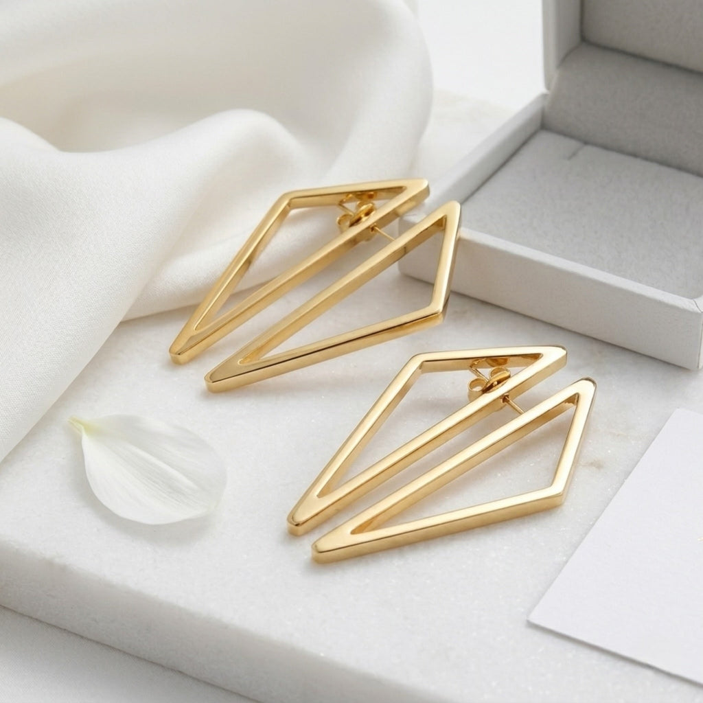 BEHI ELIF EARRINGS