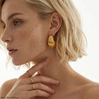 BEHI CLAIRE EARRINGS