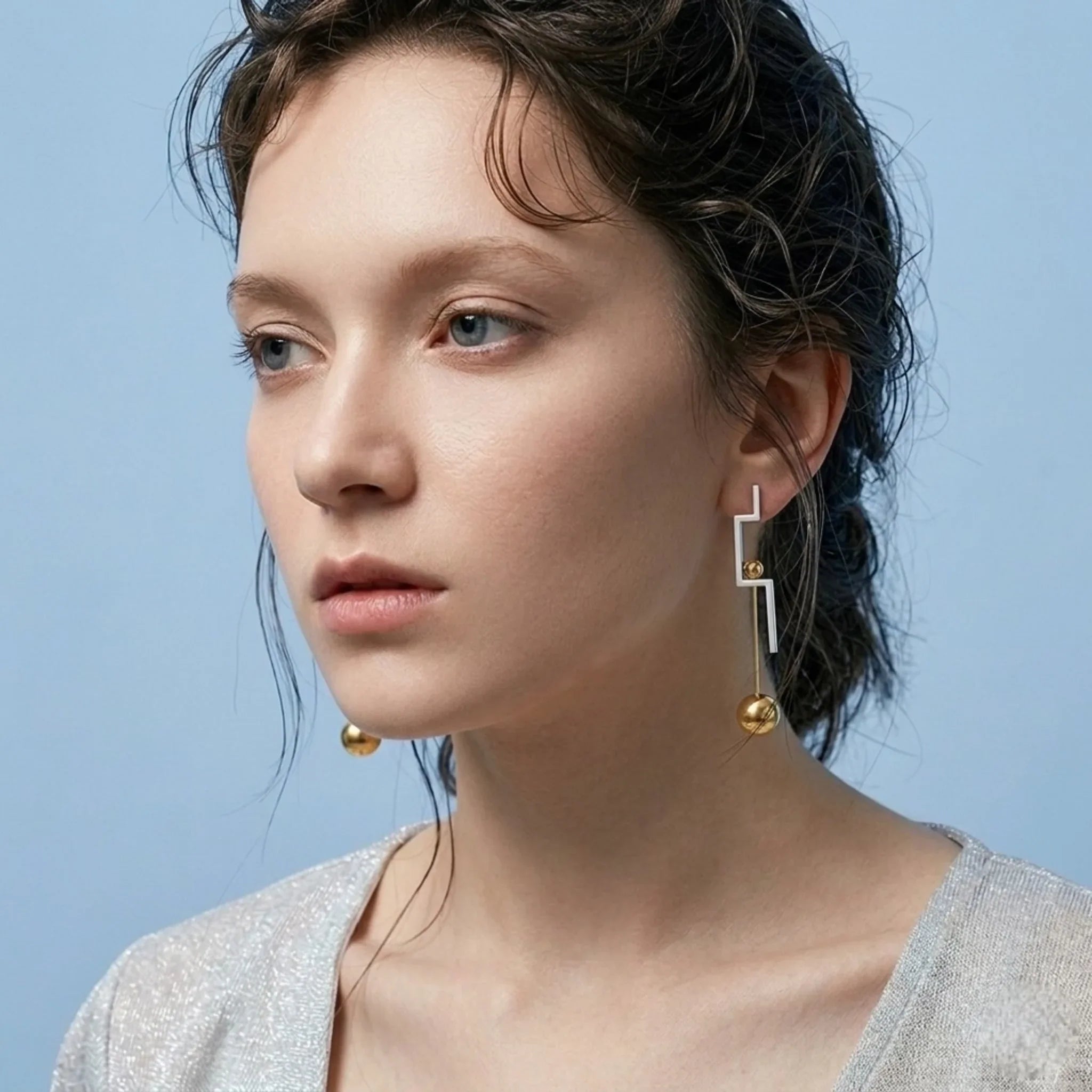 BEHI ISIDORA EARRINGS