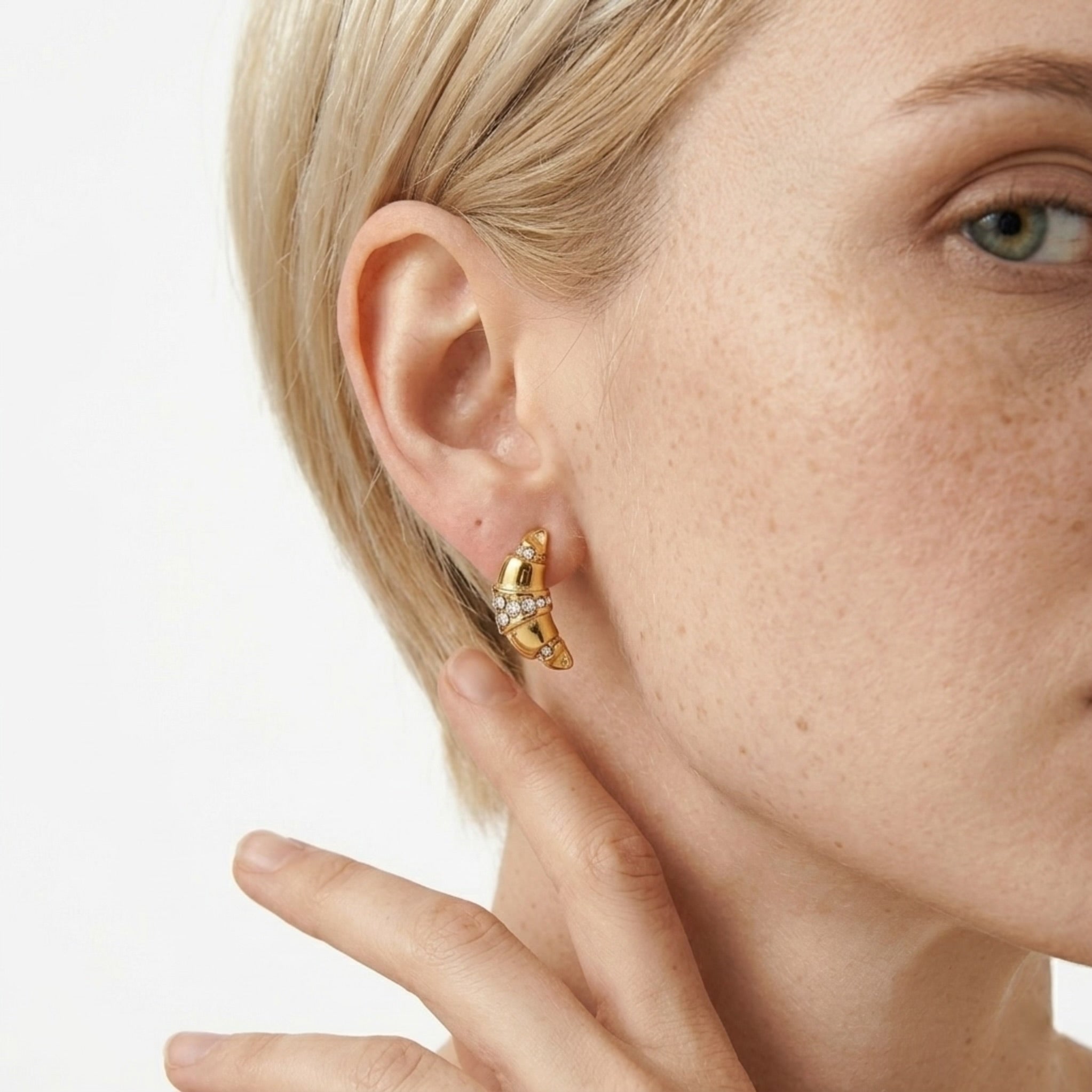 BEHI ARIS EARRINGS