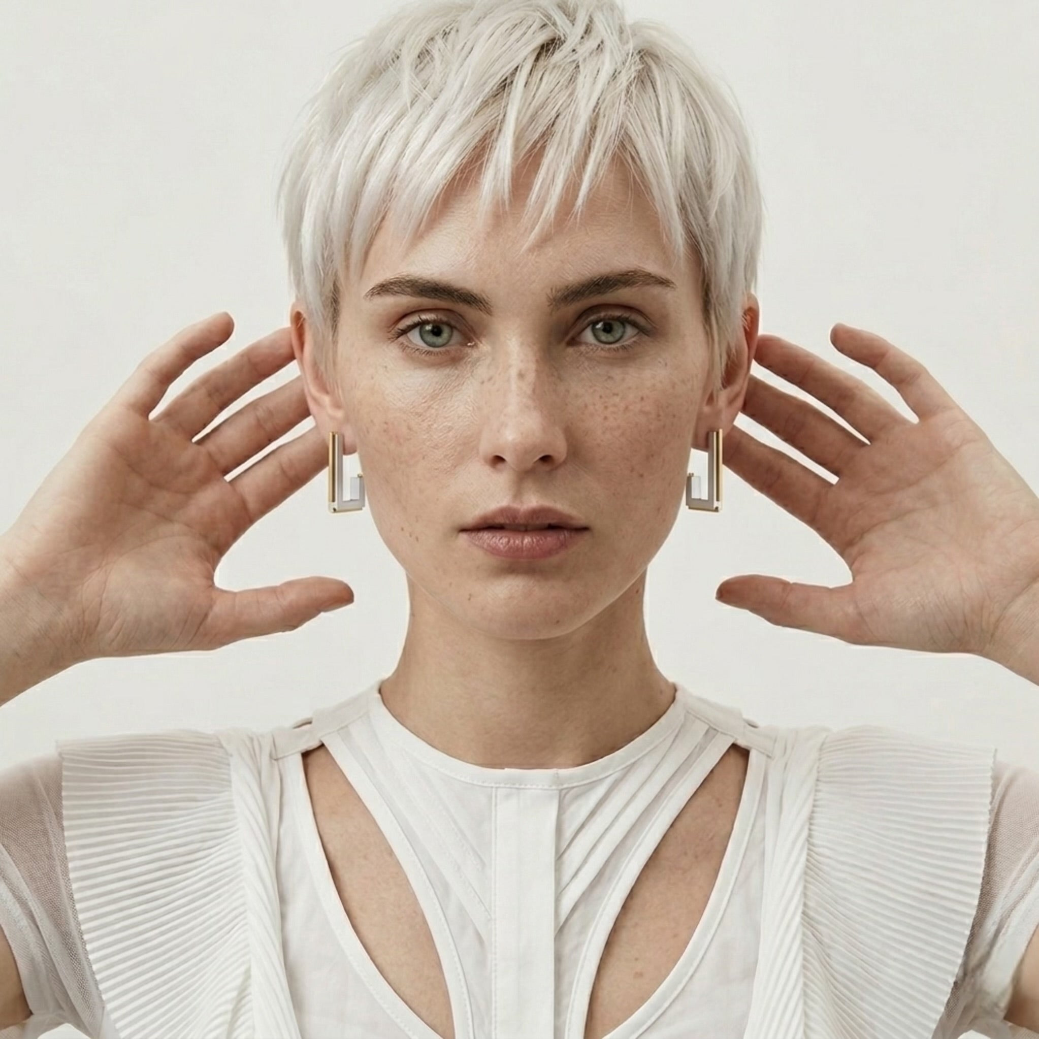 BEHI CINDY EARRINGS