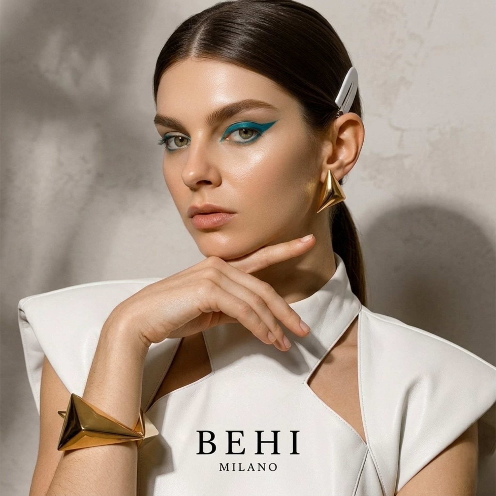 BEHI SANTOSH ca EARRINGS