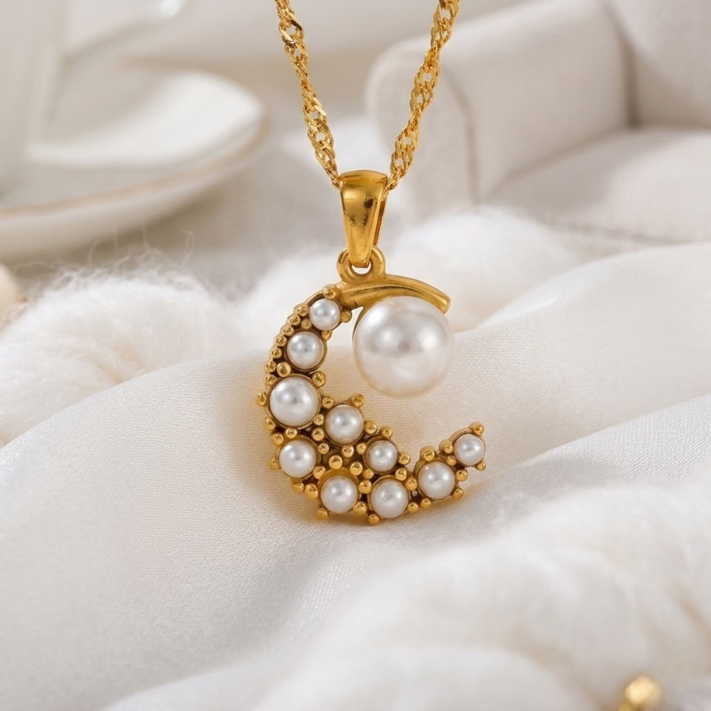 BEHI LUNA NECKLACE